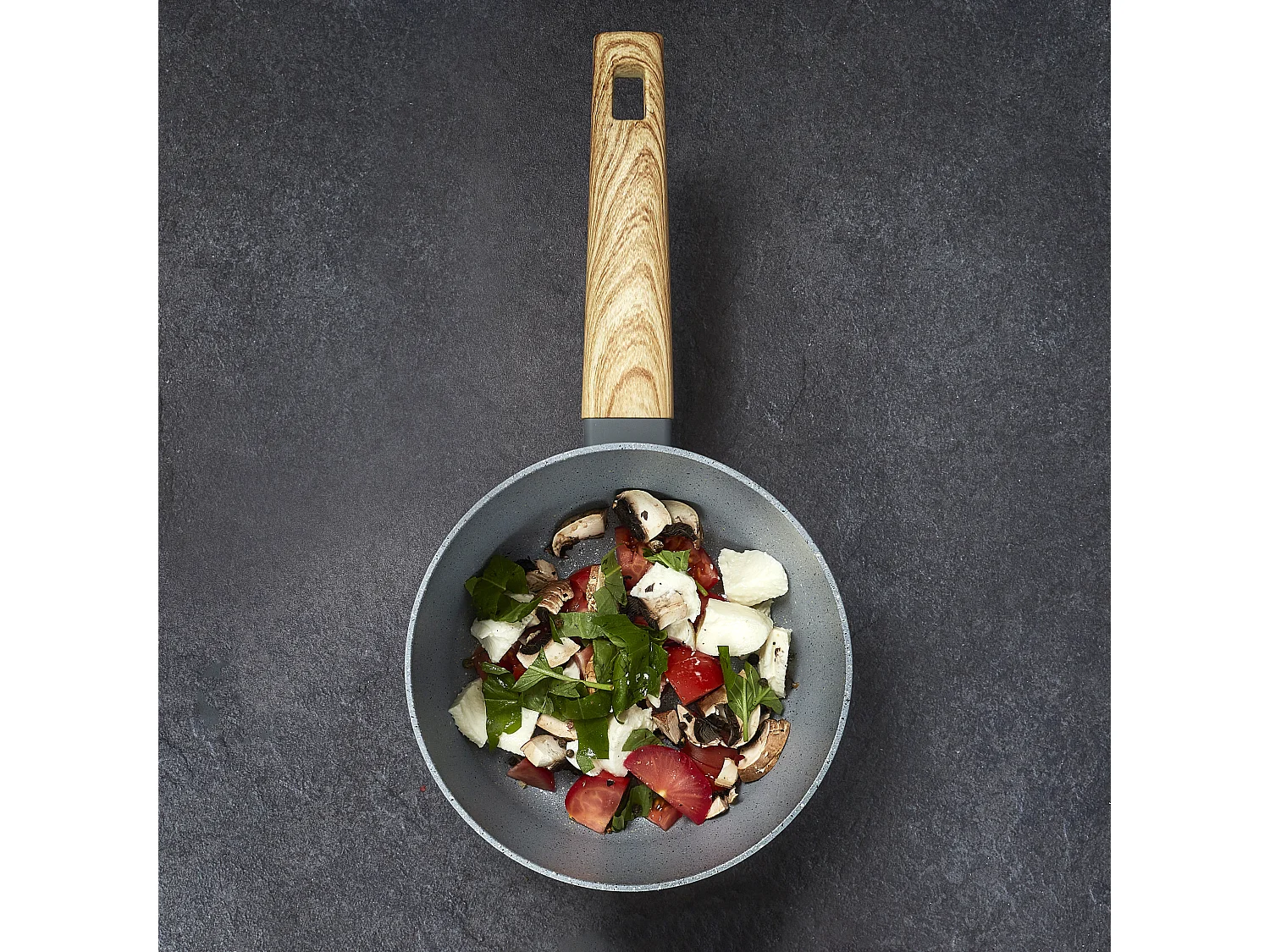 Casserole en Aluminium Forgé avec Manche Effet Bois 18cm M6