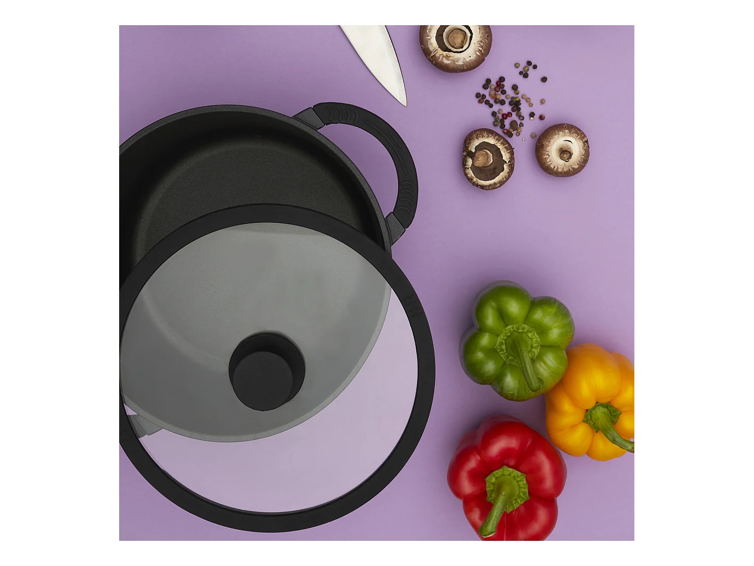 Faitout en fonte aluminium antiadhésif 24cm pour une cuisson homogène et rapide