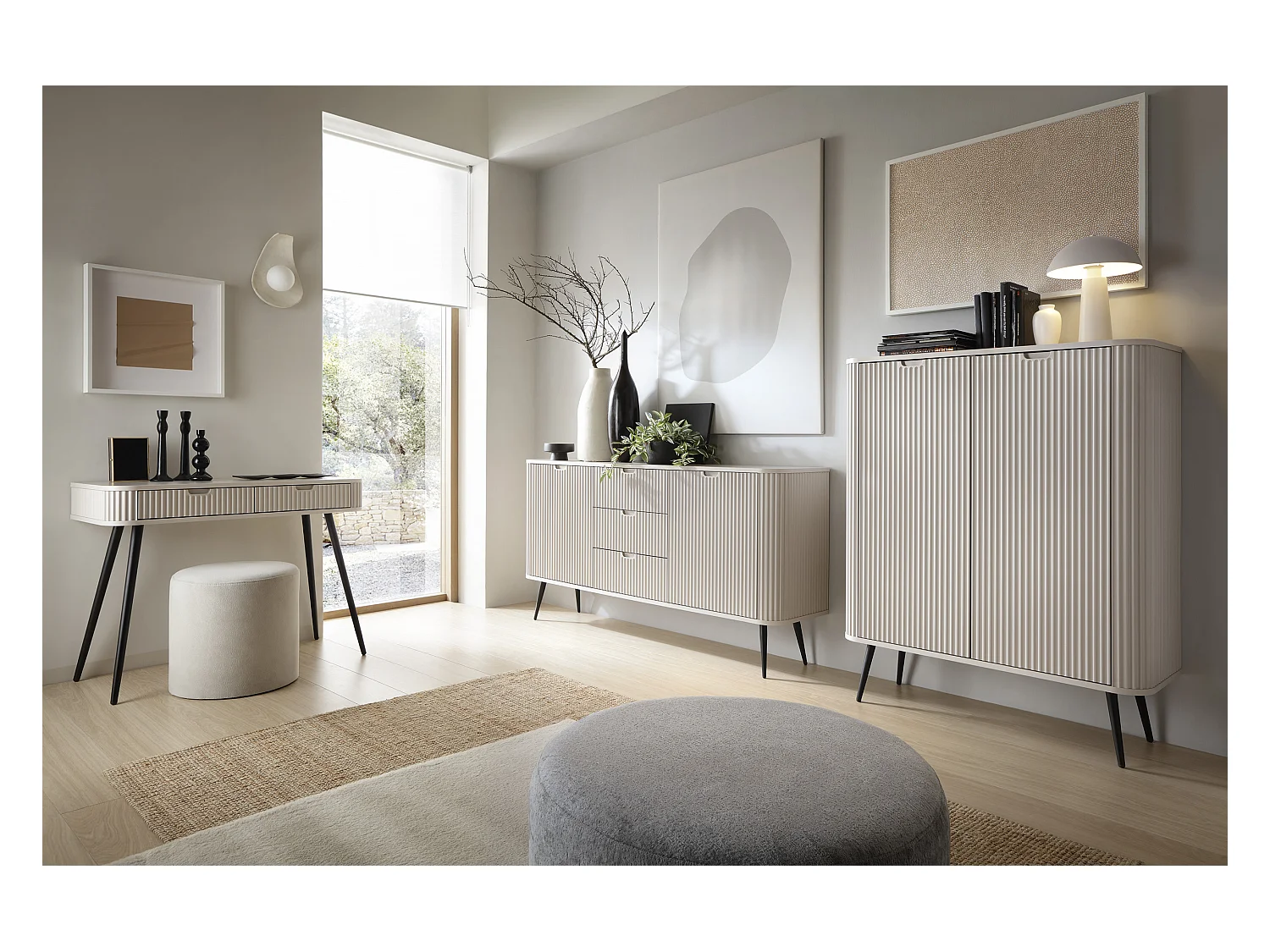 ZOVA Meuble RTV TV-Lowboard avec façades striées, pieds métalliques, 3 portes, design moderne, pieds métalliques dorés, 168/57/39cm