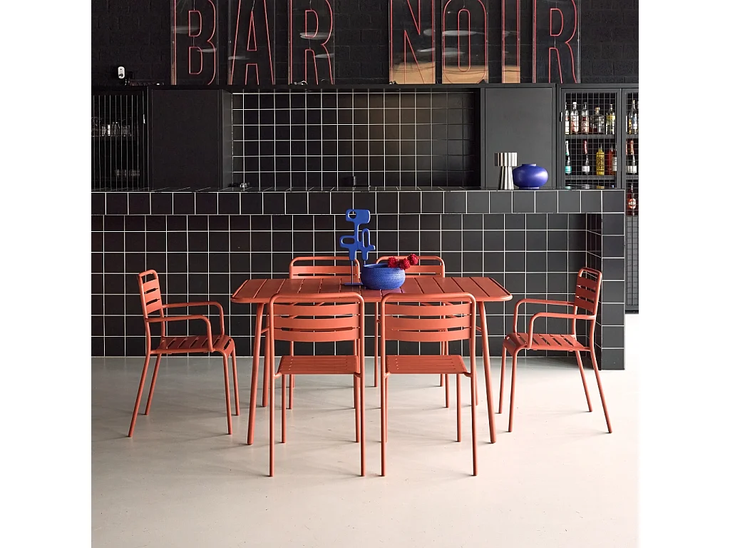 Table de jardin pliante métal + 6 assises 2 fauteuils 4 chaises. Amelia. terracotta. 141.2 x 80 x 72.5cm