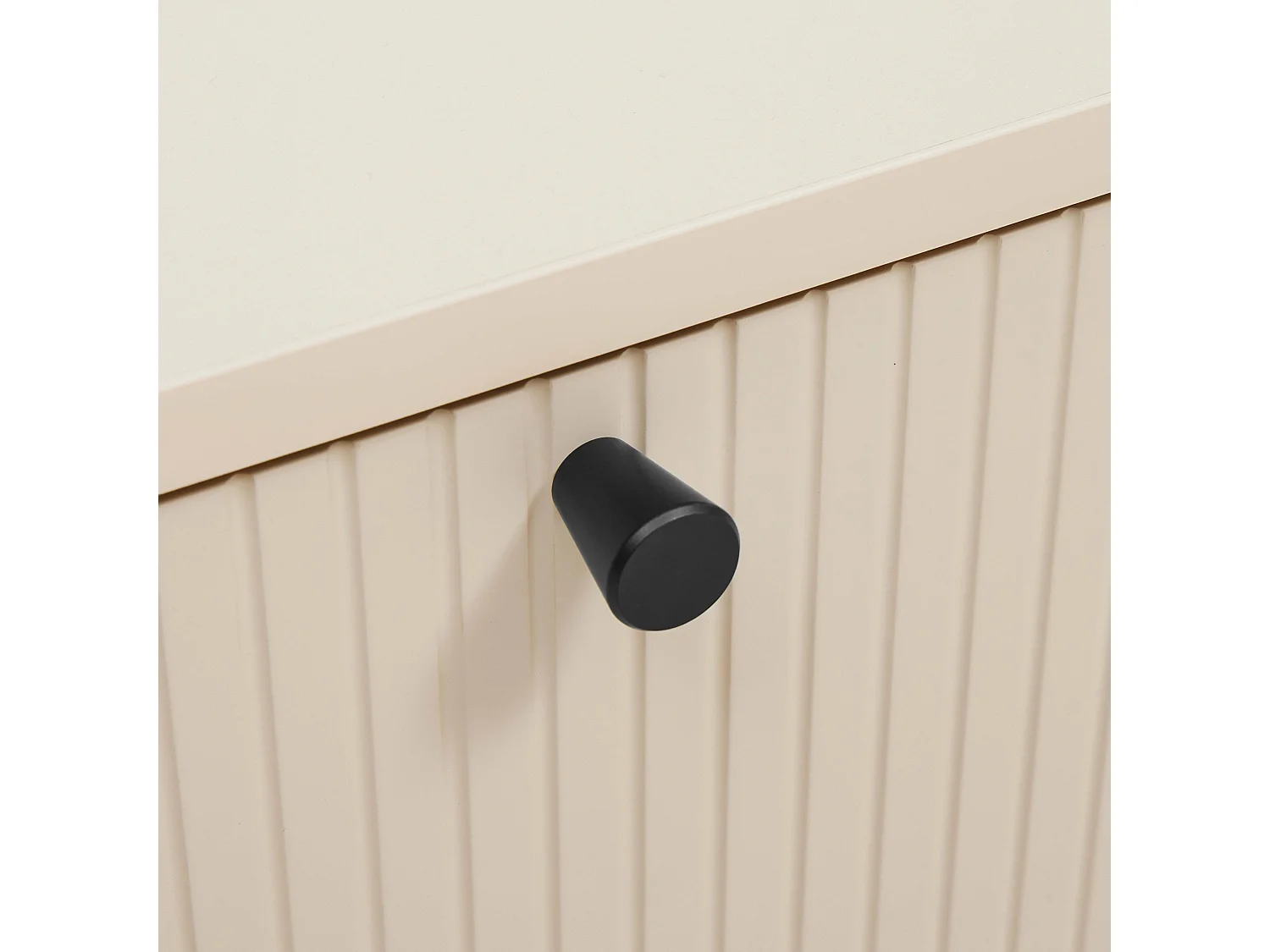 TV-meubel met 2 deuren in staal en MDF-melaminedecor 150 cm beige