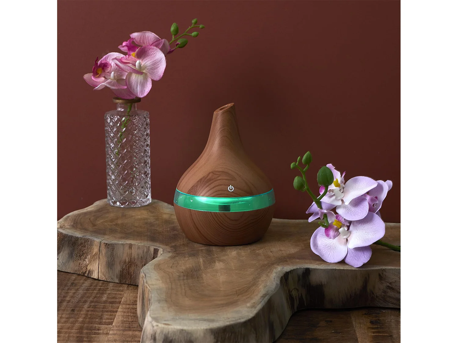 Diffuseur d'huiles essentielles LED M8 avec 7 couleurs de lumière au choix