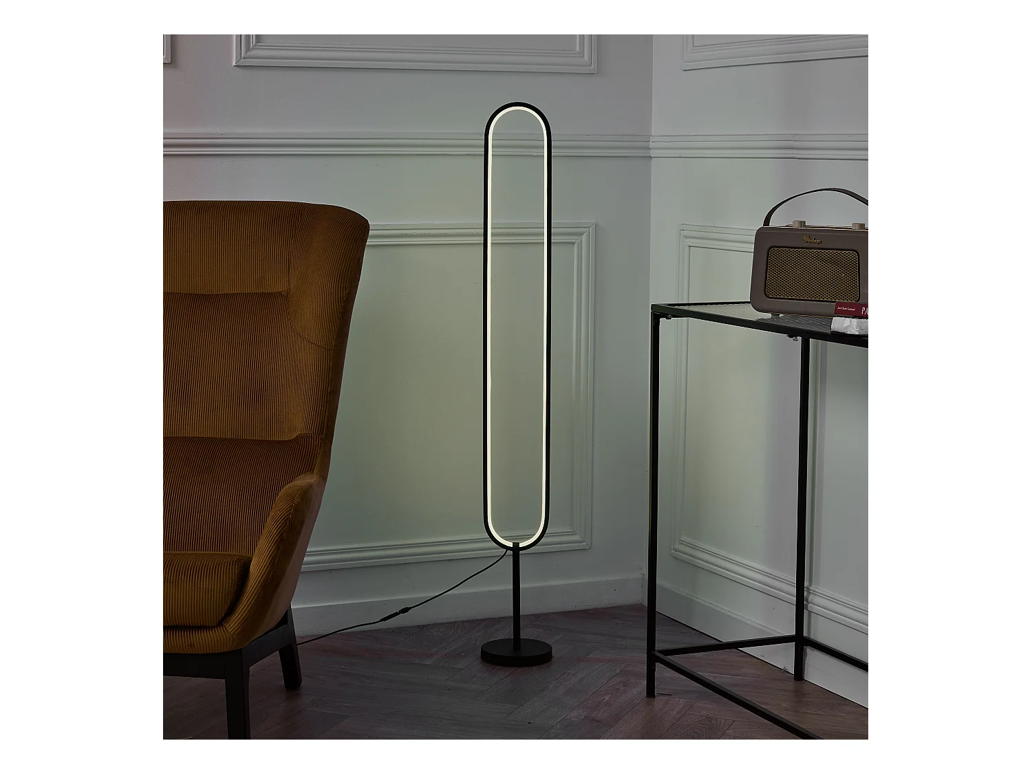 Lampe Led Ovale Sur Pied 120cm Noir
