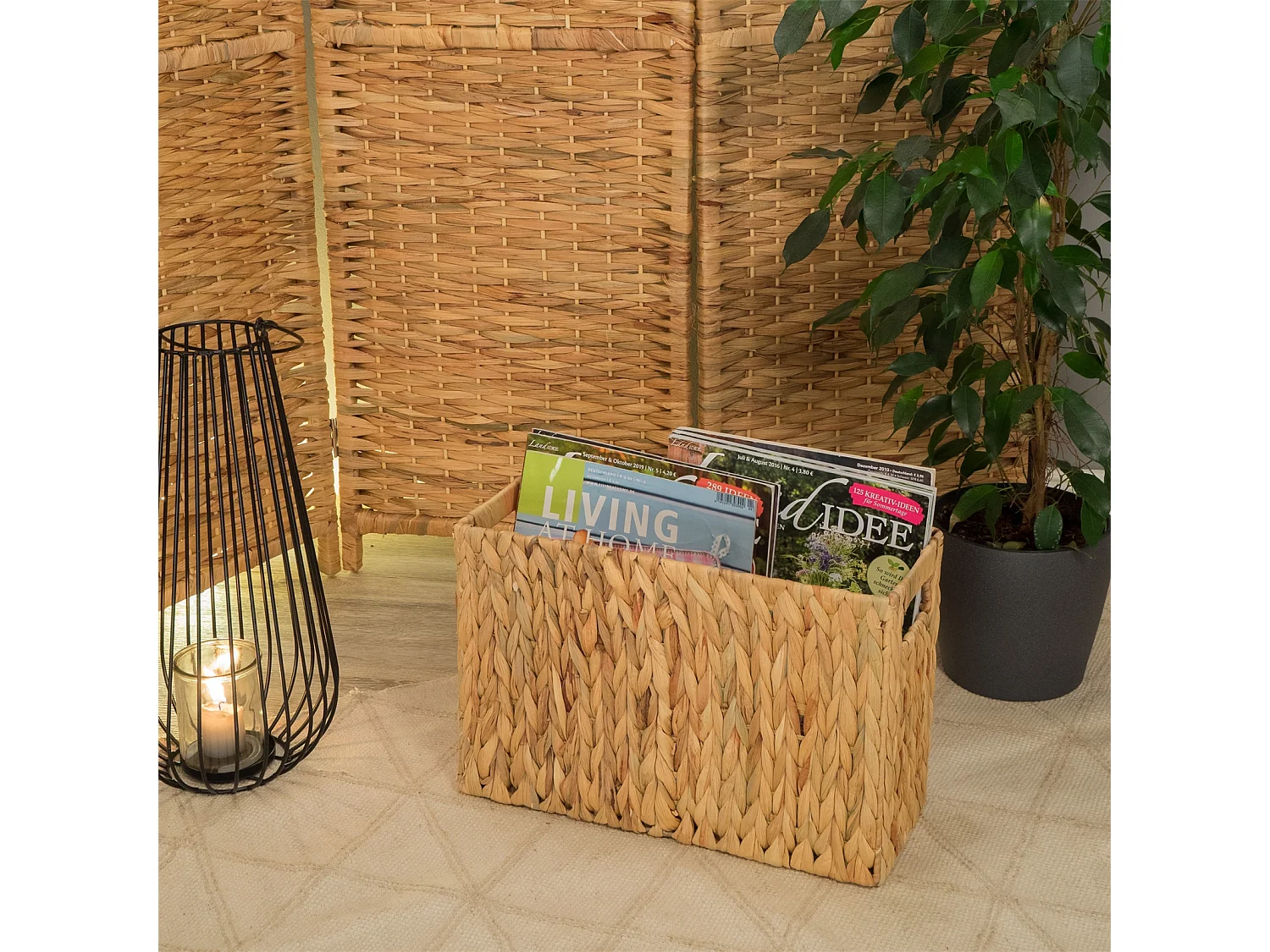 PANIER À JOURNAUX Talia Jacinthe d'eau tressée couleurs naturelles