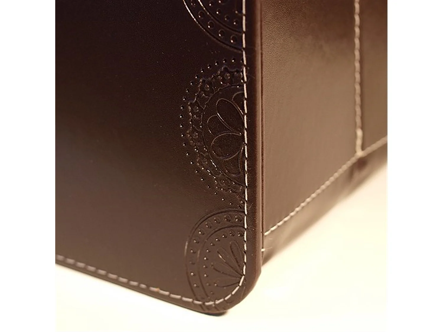 PANIER À JOURNAUX Affaires cuir synthétique Brun