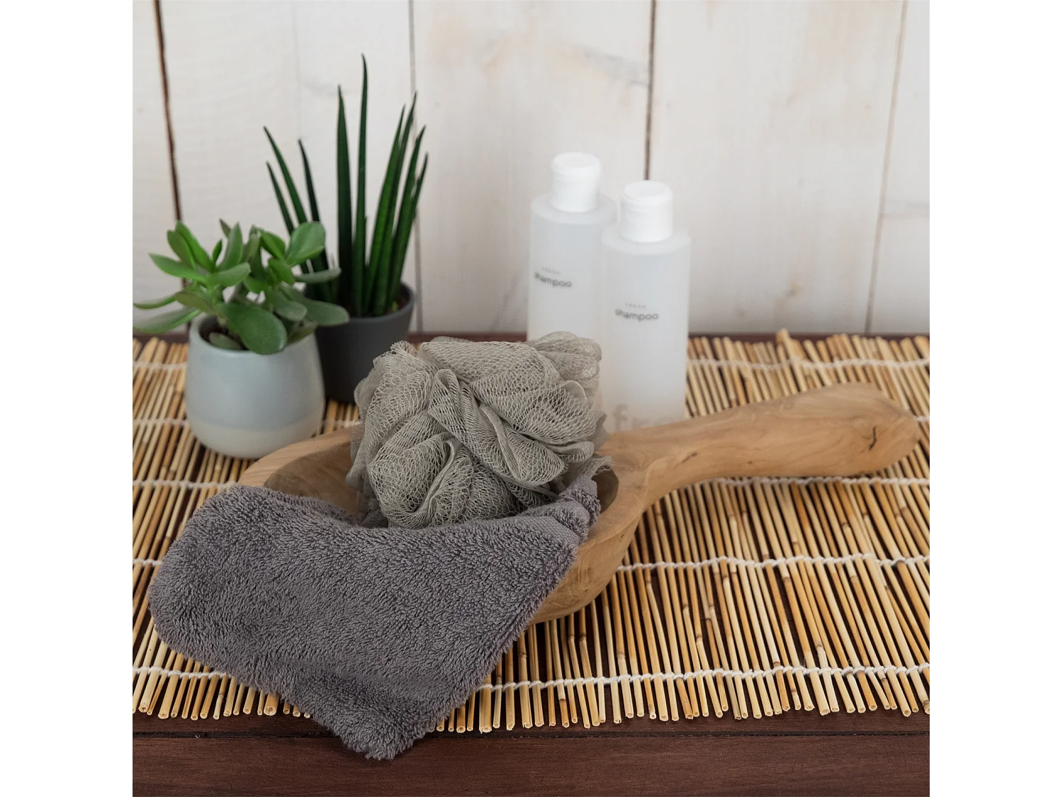 DEKO SCHALE Scoop Teak Wurzelholz massiv, mit Griff, geschnitztes Unikat naturfarben