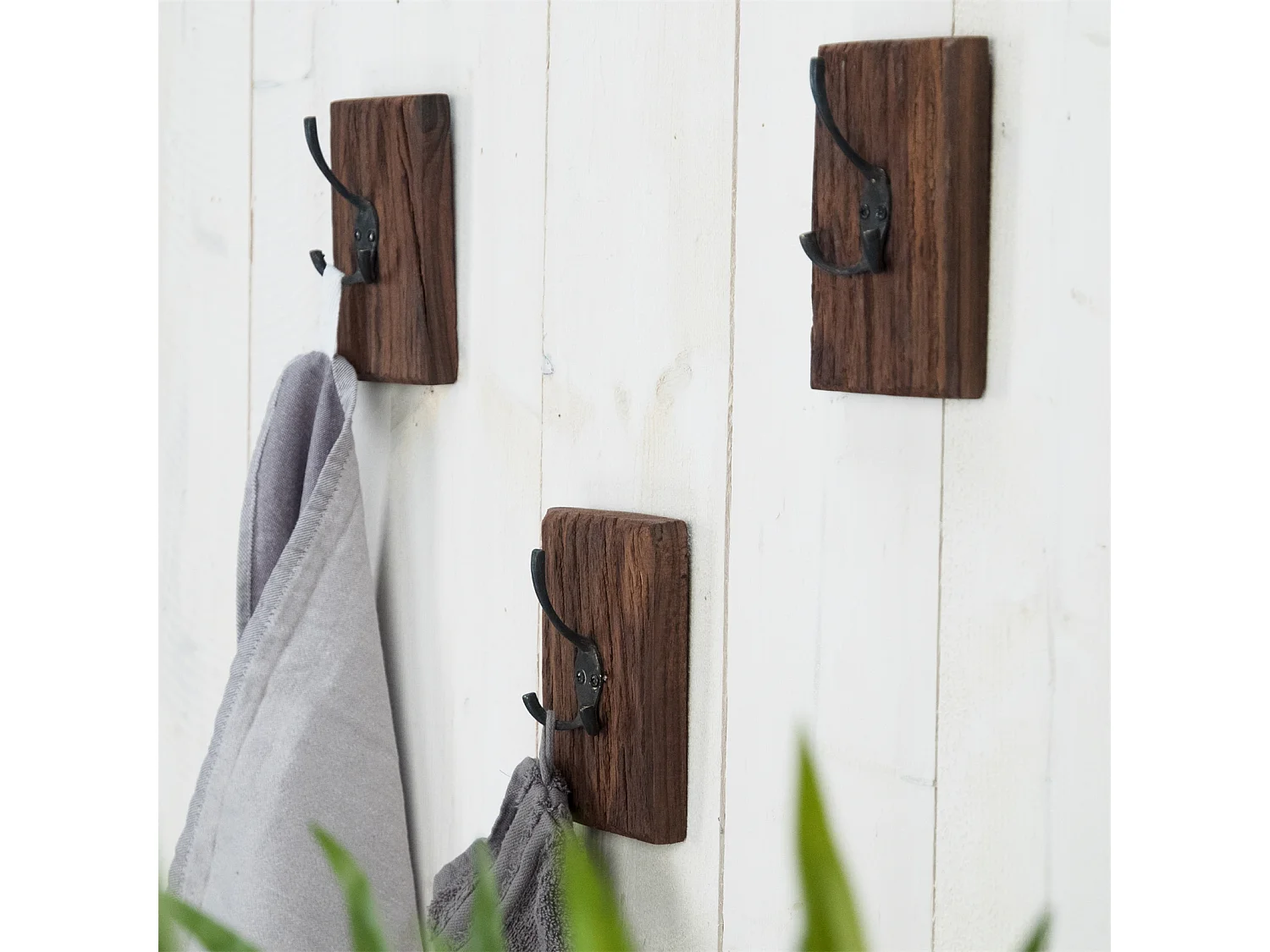 PORTE-MANTEAU Tableau Bois massif, double crochet marron