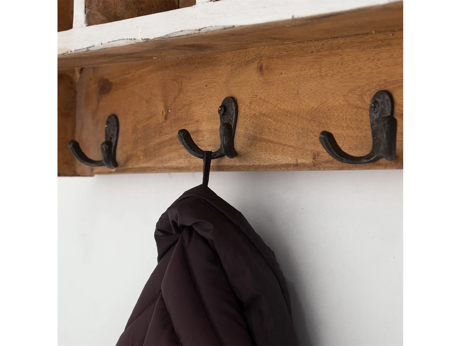 PORTE-MANTEAU MURAL VINTAGE 70 Bois de recyclage massif, 4 crochets doubles, 4 compartiments, étagère 06 weiß-landhaus