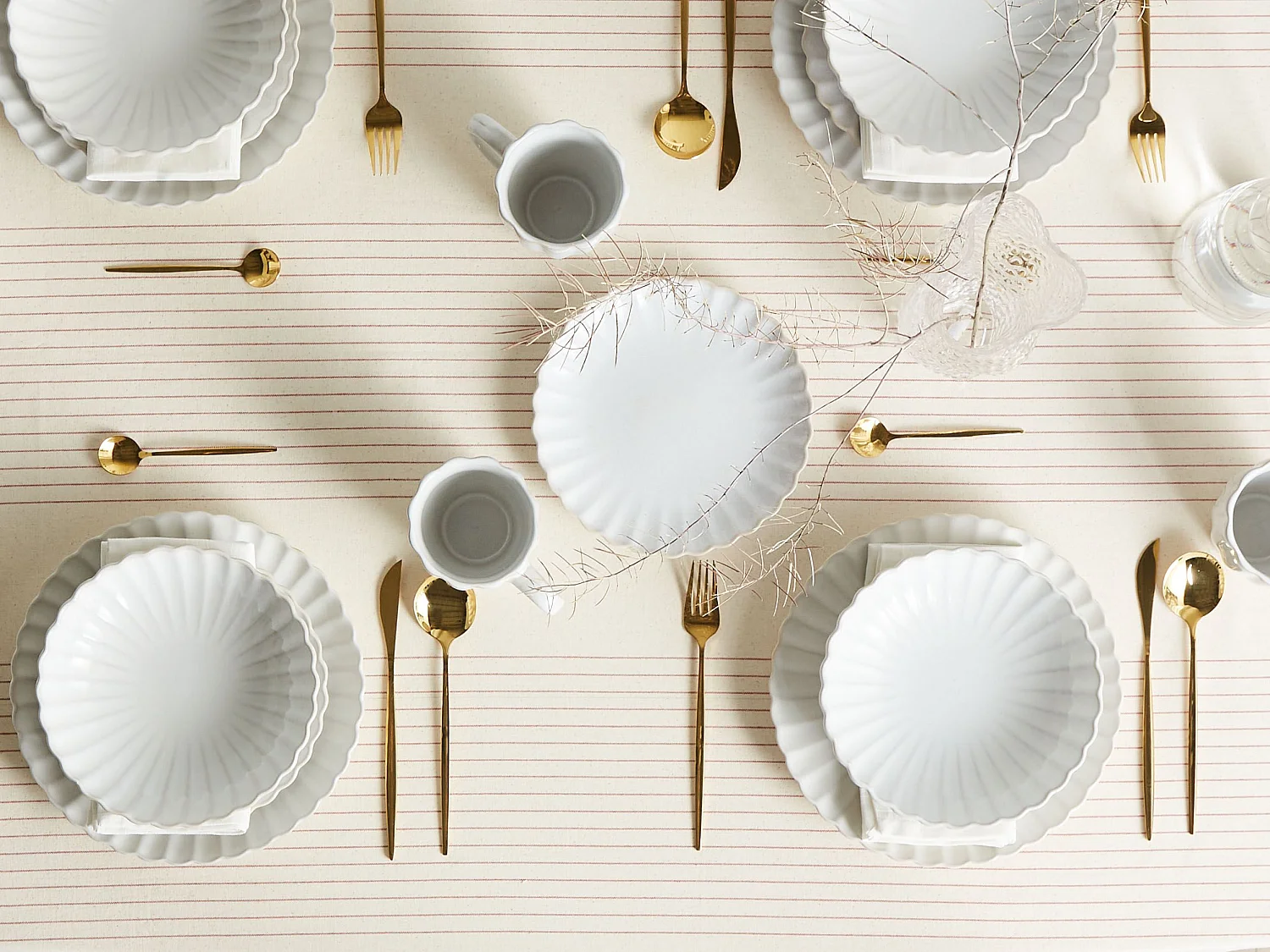 Set de 16 couverts de table NETTLE Grès Blanc cassé