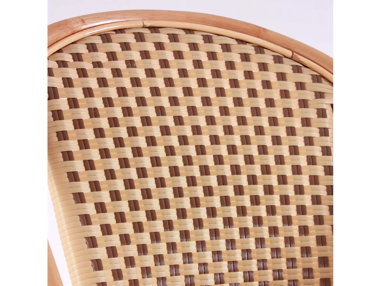 Sgabello alto in rattan "Abeya"