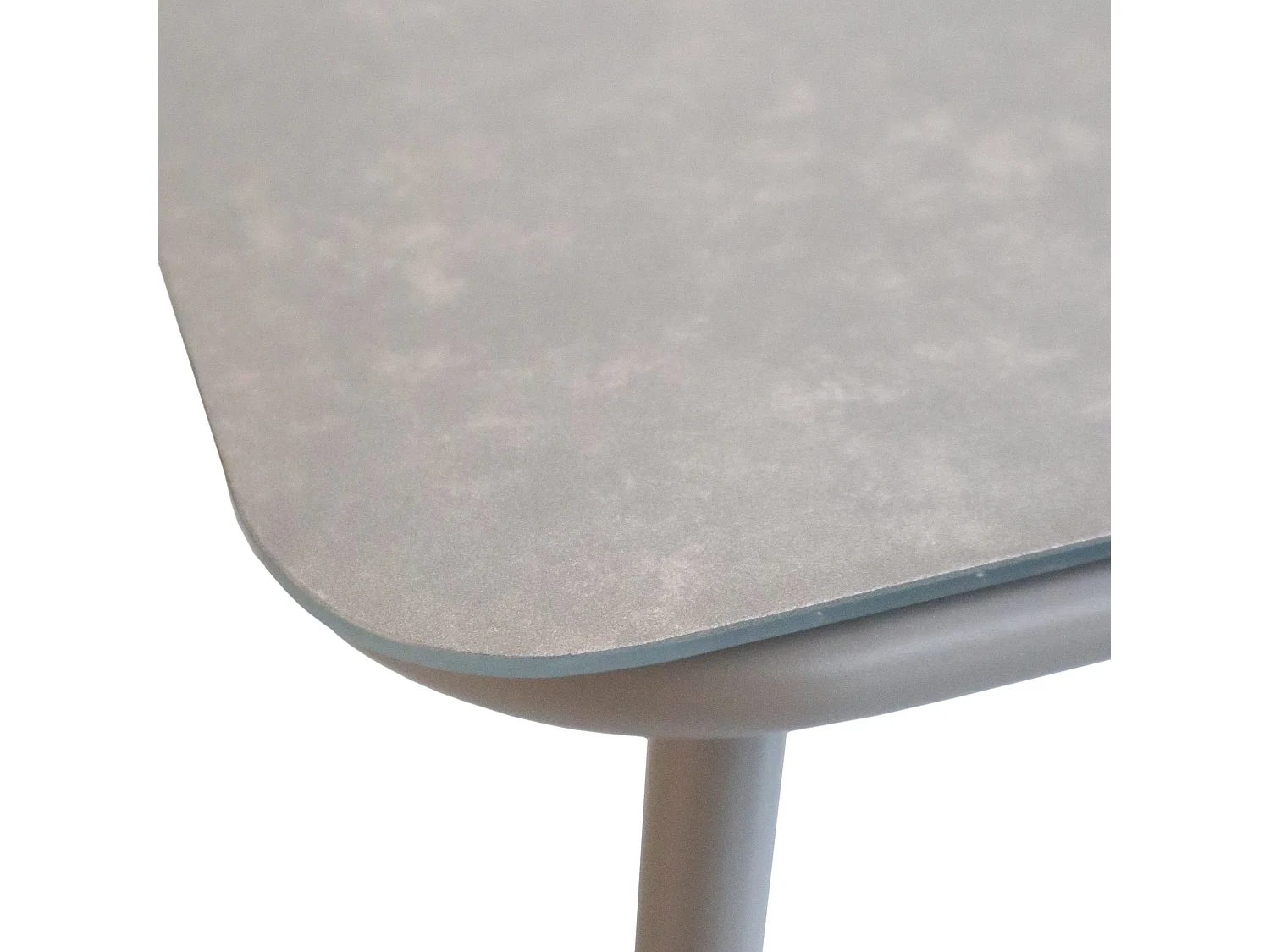 Tavolino in alluminio e ceramica "Pula"