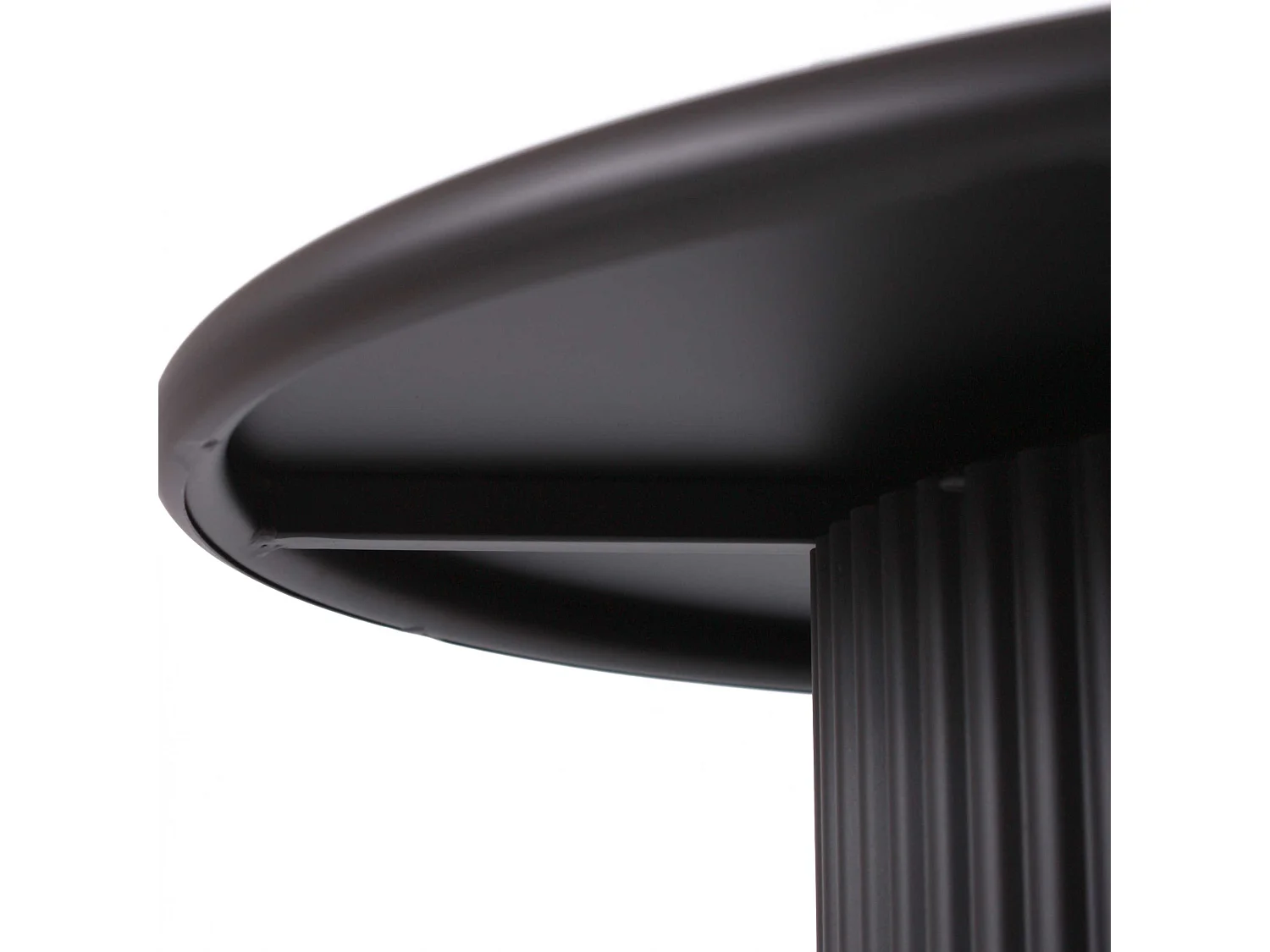 Tavolino da caffè in metallo nero