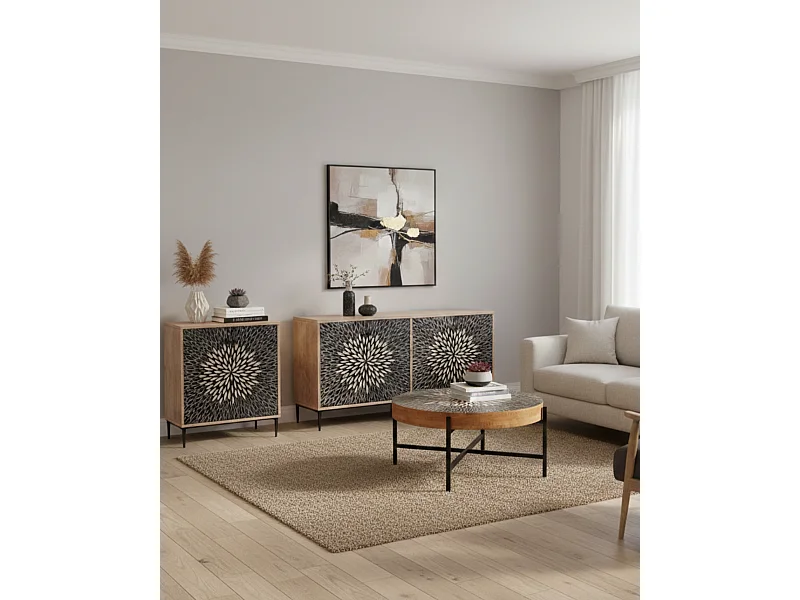Credenza rettangolare a due ante in legno marrone "Bangkok" stile esotico con design intagliato