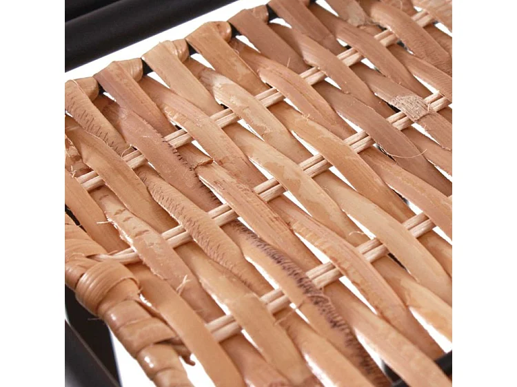 Scaffale in ferro e vimini