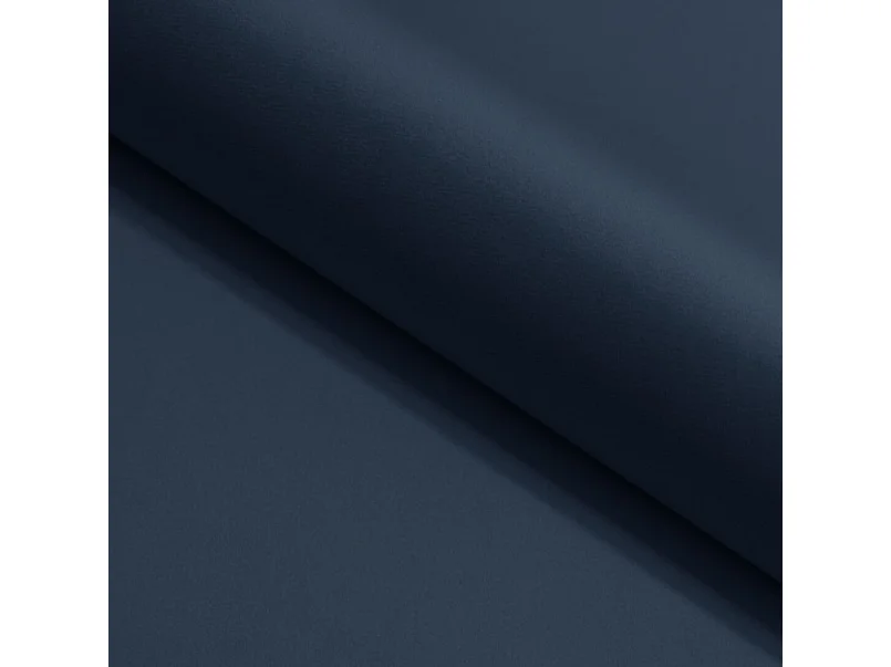 Fauteuil TED en velours Velluto – Élégant fauteuil bleu marine, dossier haut, assise large, pieds en bois noir, coutures verticales, 76x78x100 cm