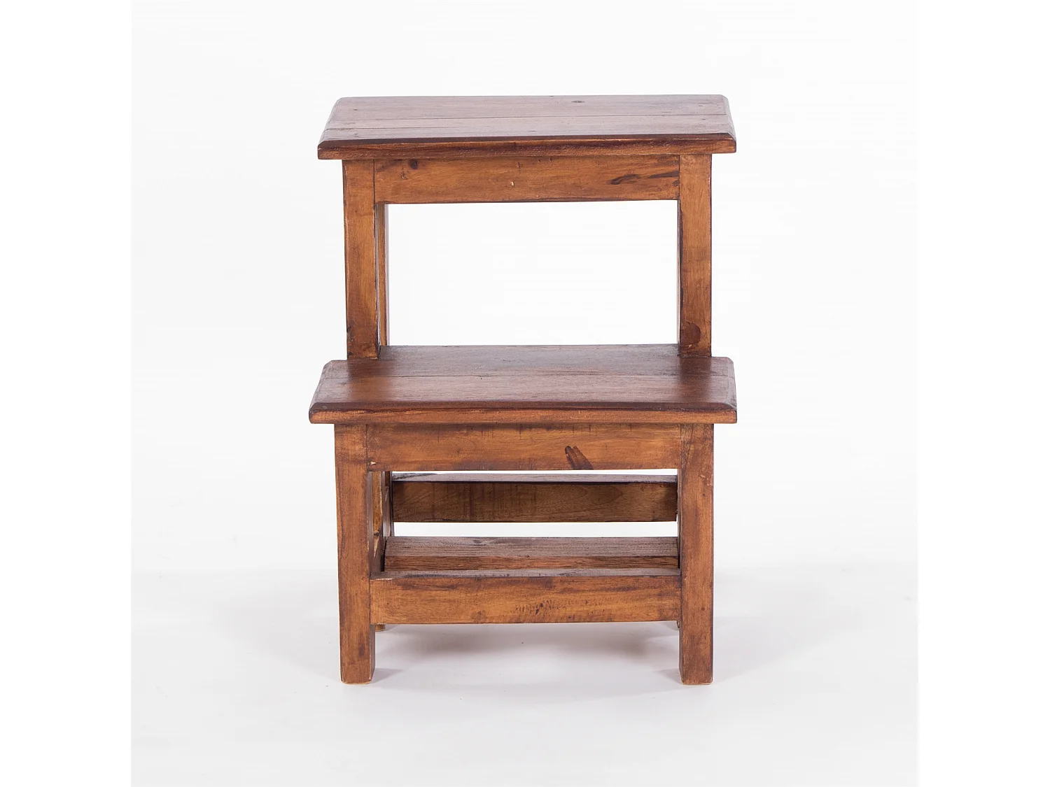 ÉCHELLE DE MARCHE ÉTAPE Recyclage de bois à deux étapes