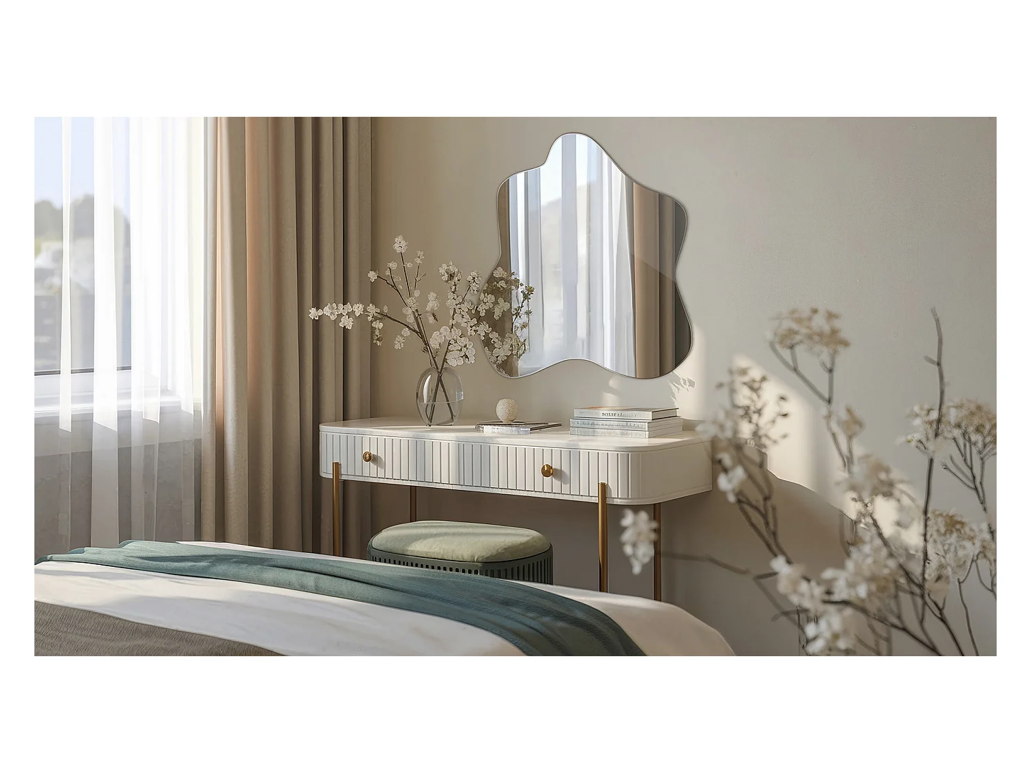 Fließender und unregelmäßiger dekorativer Spiegel, ideal für eine künstlerische Note - 77,3 cm x 76,6 cm