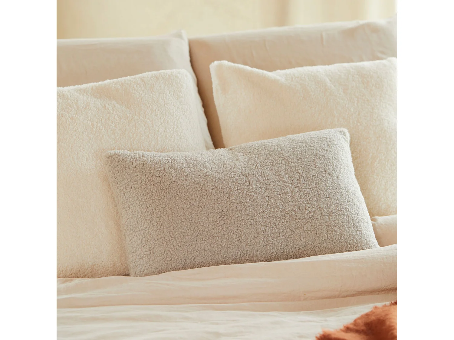 Housse de coussin bouclette