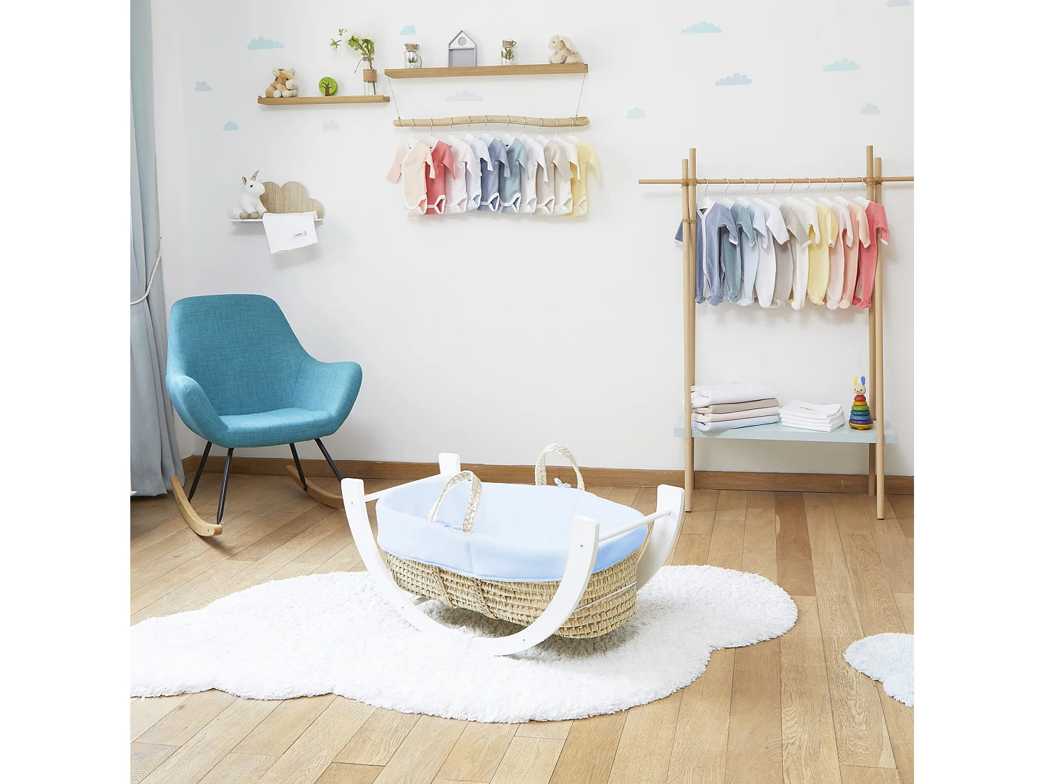 Moisés con Funda de Algodón Orgánico Azul - Soporte Reversible Blanco