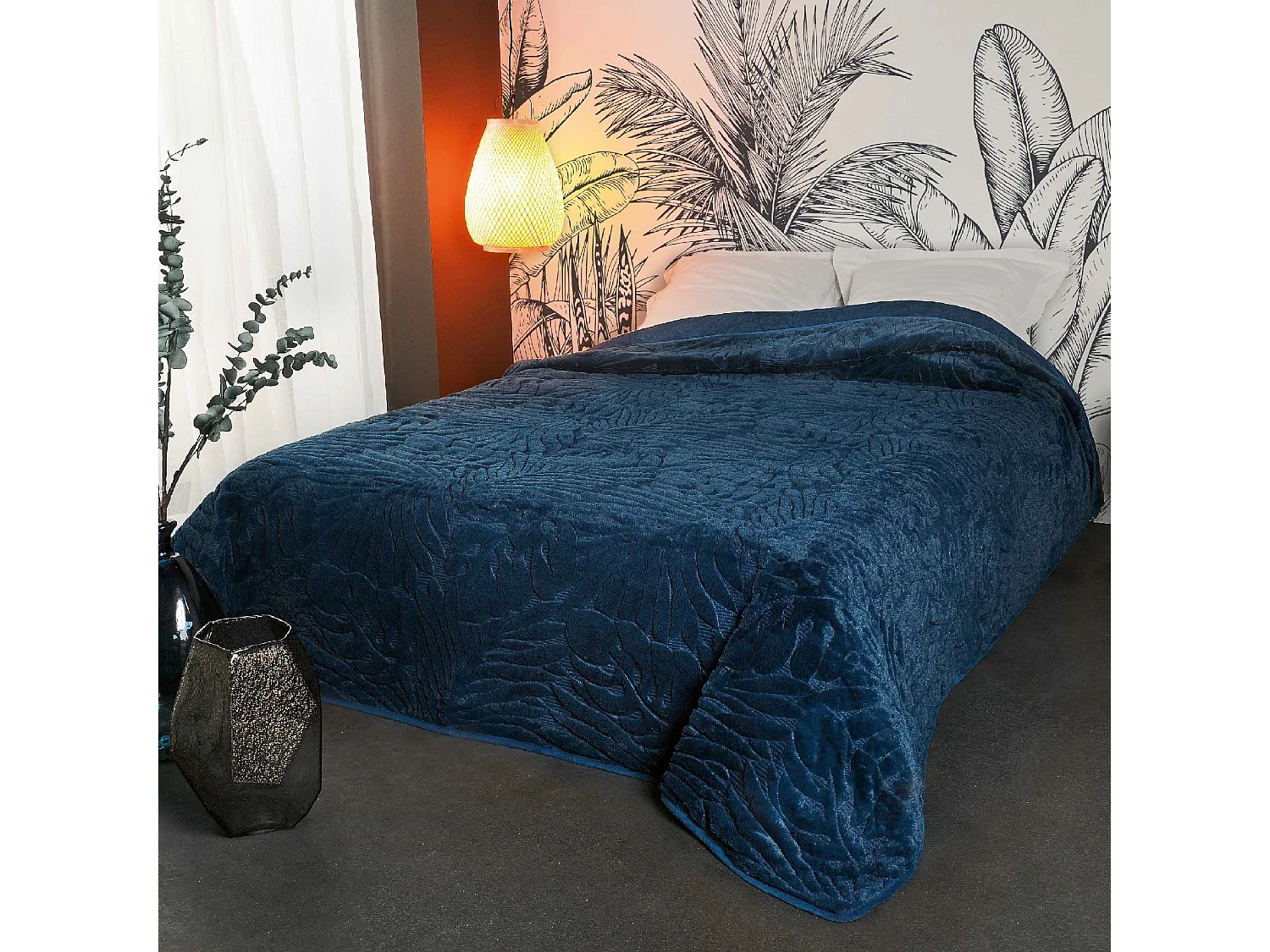 Cubrecama con pespuntes en relieve 150 x 150 cm