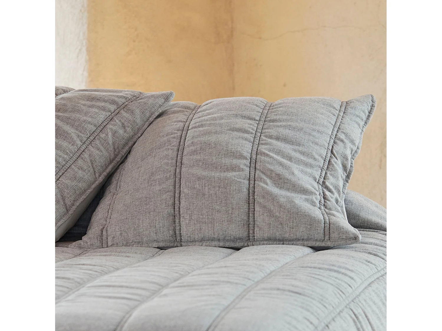 Cubre-Cama y Fundas de Cojín Efecto Lino 230 x 250 cm