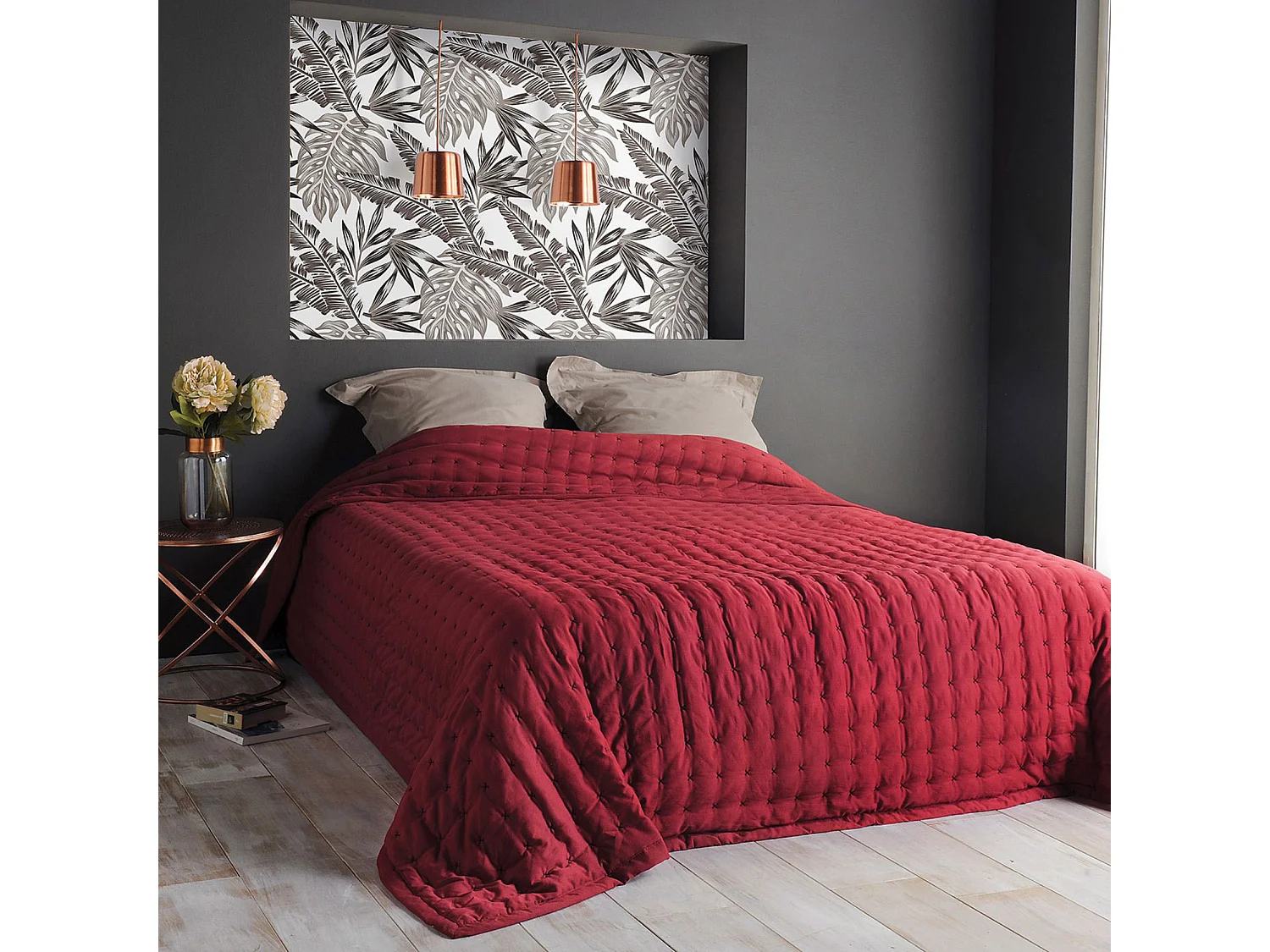 Cubrecama acolchado y liso 250 x 260 cm