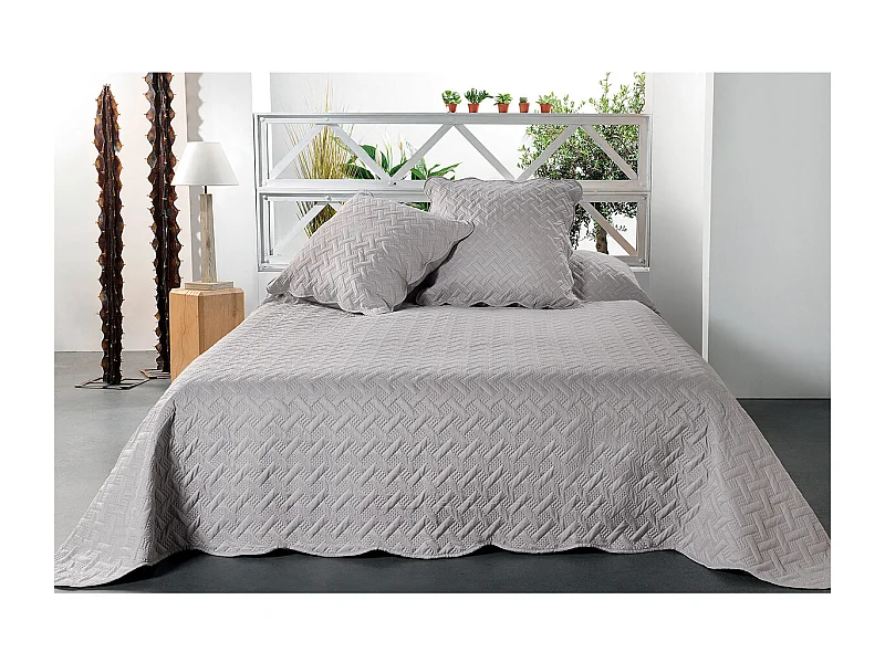 Colcha con formas geométricas cosidas 250 x 260 cm