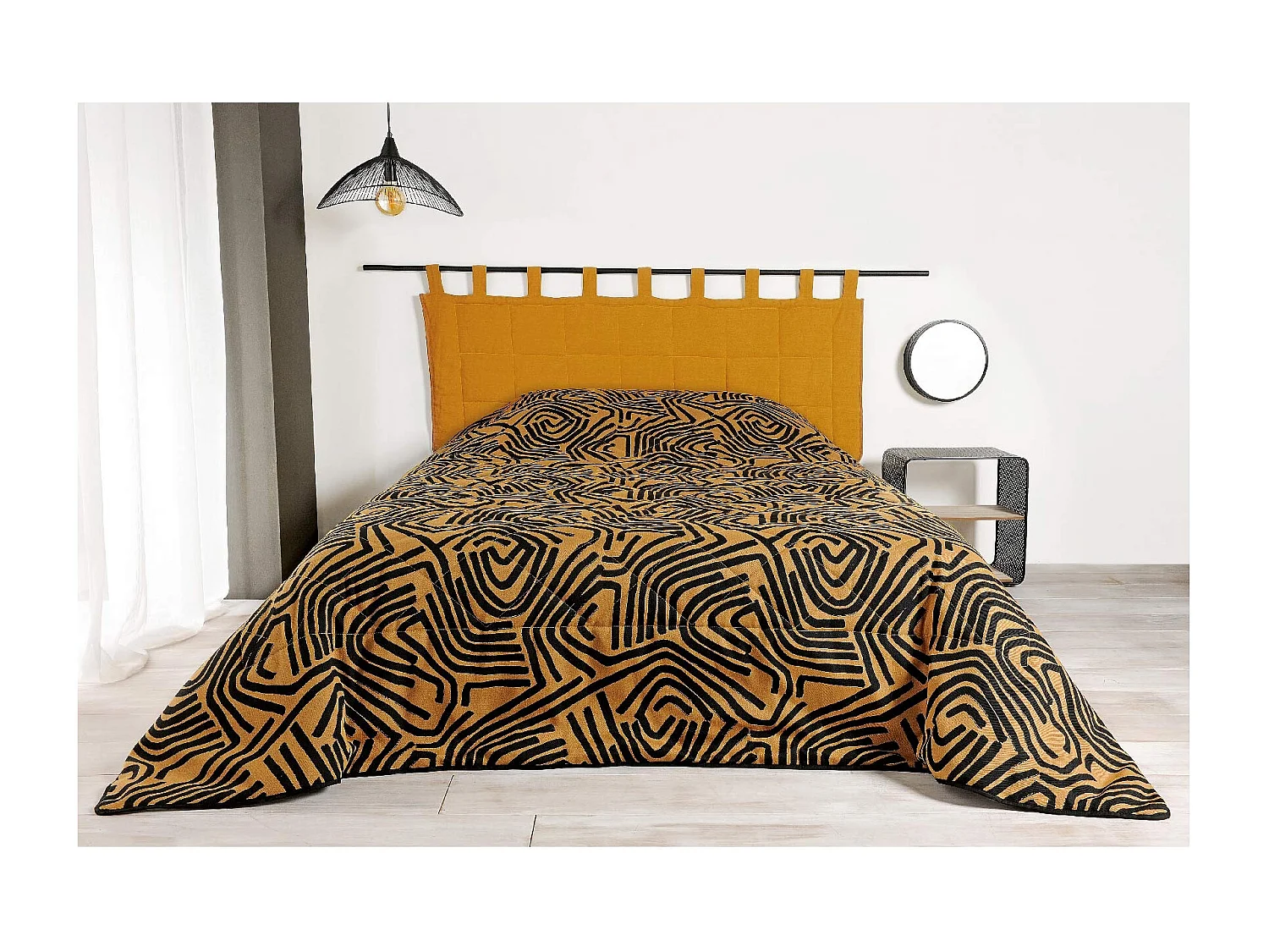 Colcha con estampados étnicos 240 x 260 cm