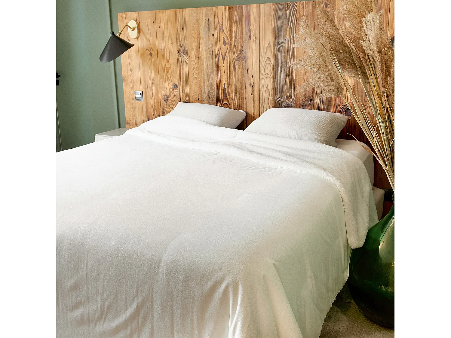 Colcha Reversible Polar/Con Motivo Jacquard 240 x 250 cm