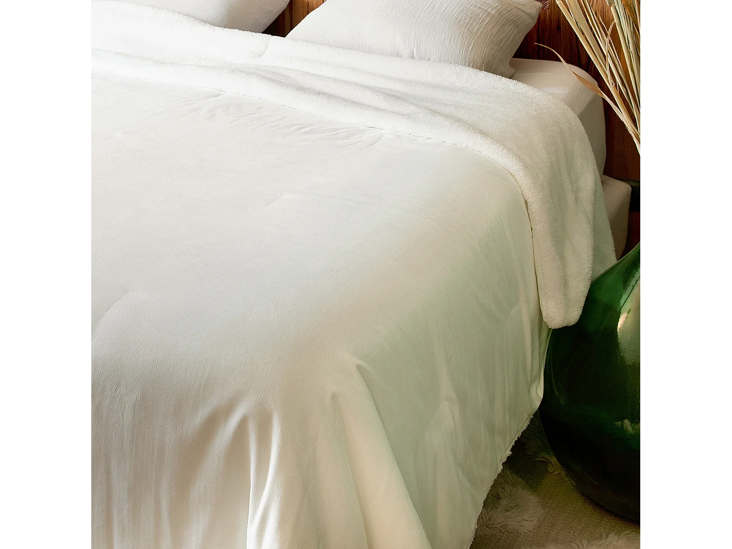 Colcha Reversible Polar/Con Motivo Jacquard 240 x 250 cm