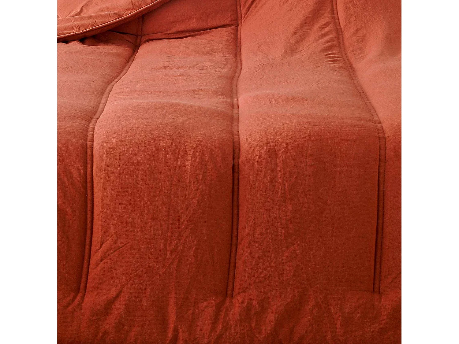 Cubrecama liso 240 x 260 cm