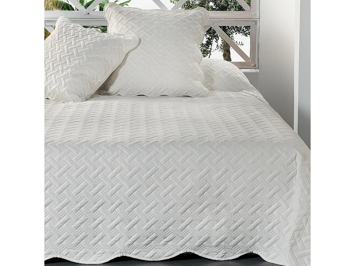 Colcha con formas geométricas cosidas 250 x 260 cm