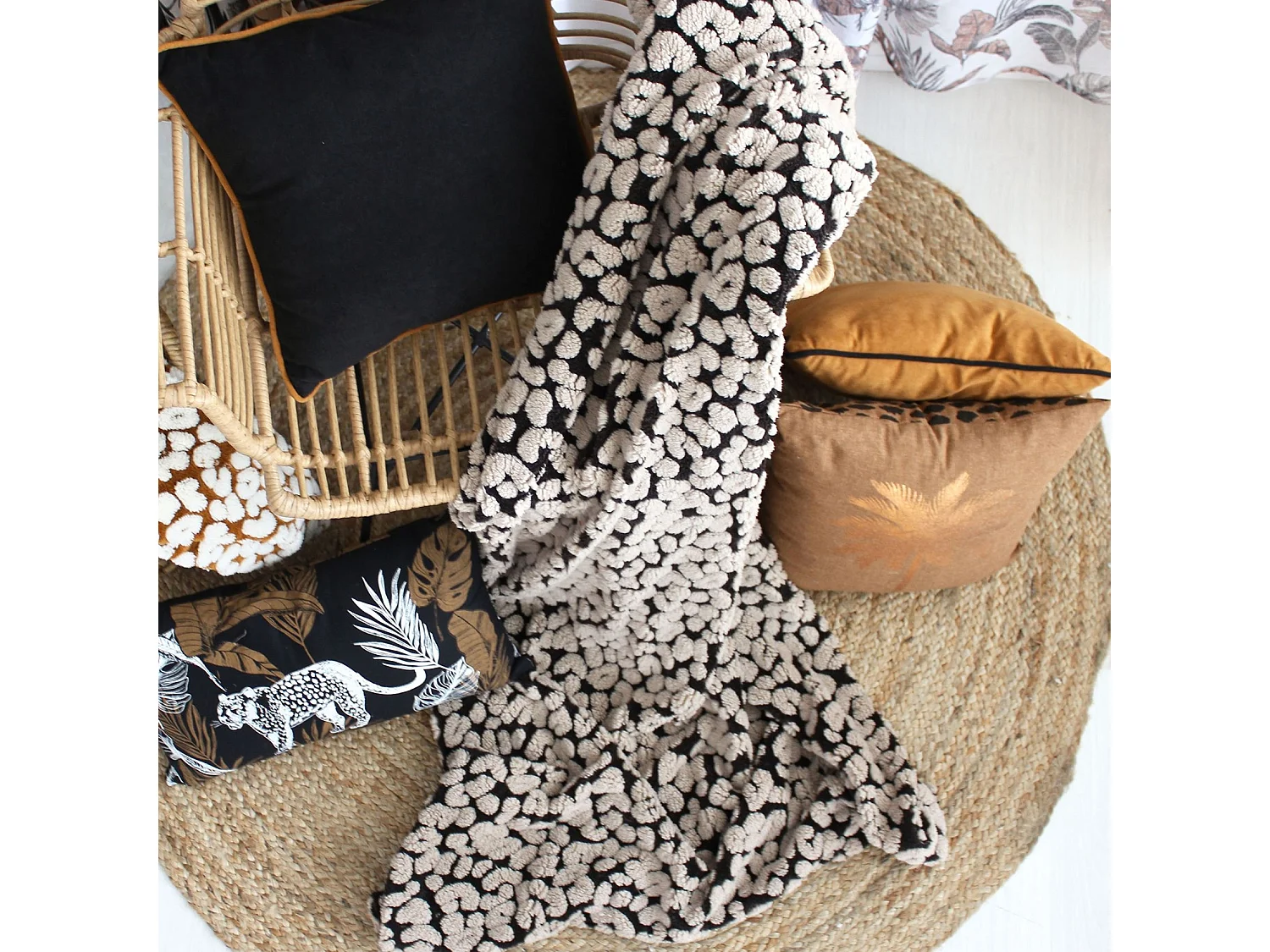 Plaid en Sherpa Léopard "Java" 130x170cm Noir