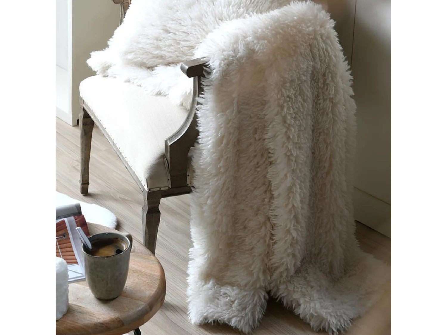 Plaid de piel sintética efecto pelo largo 130 x 160 cm