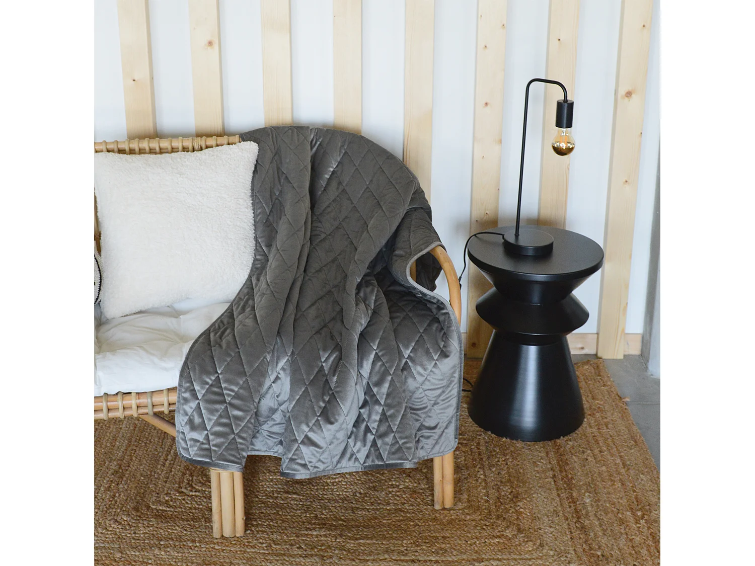 Plaid para sofá en terciopelo acolchado 125 x 160 cm