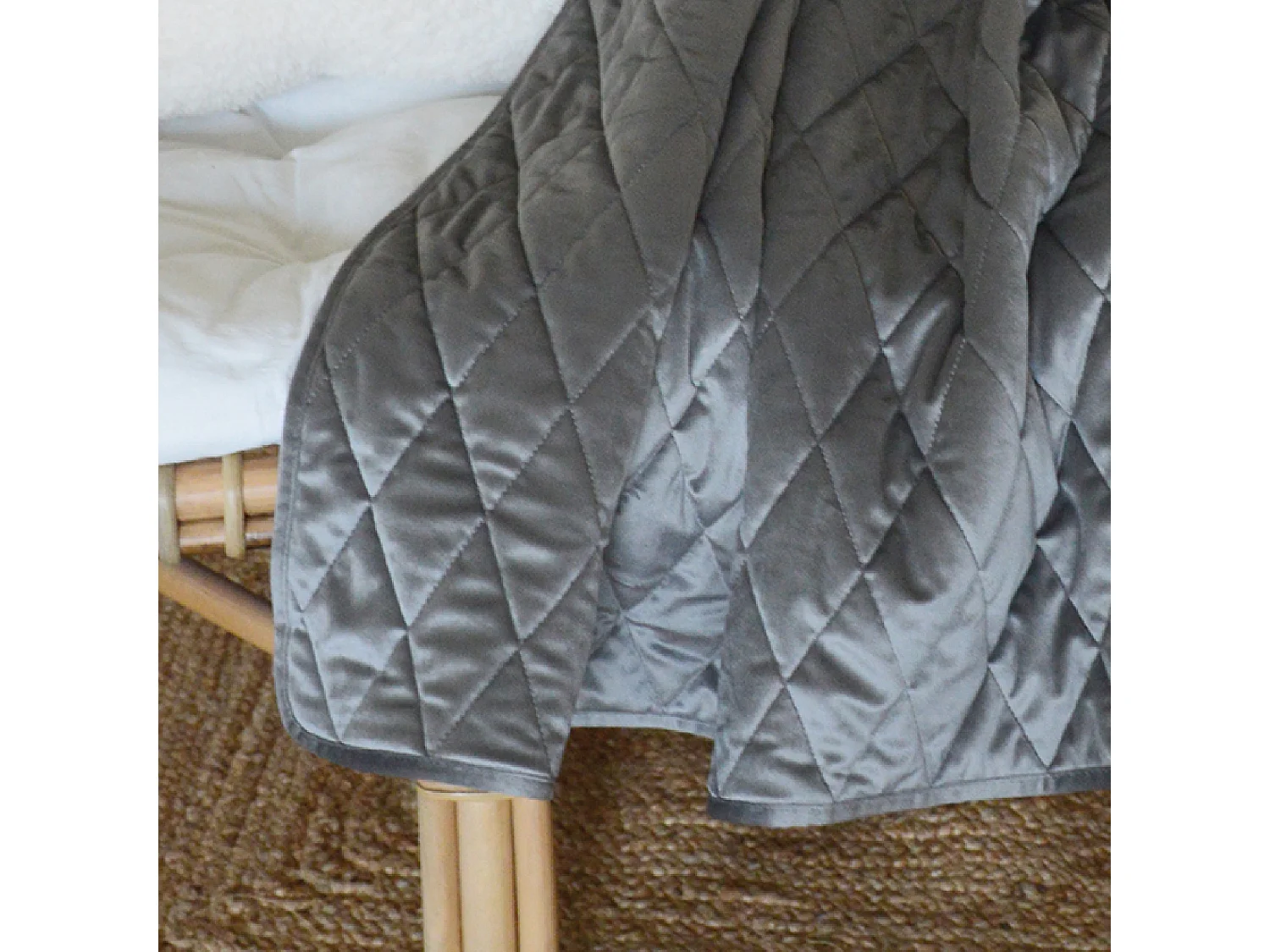 Plaid para sofá en terciopelo acolchado 125 x 160 cm