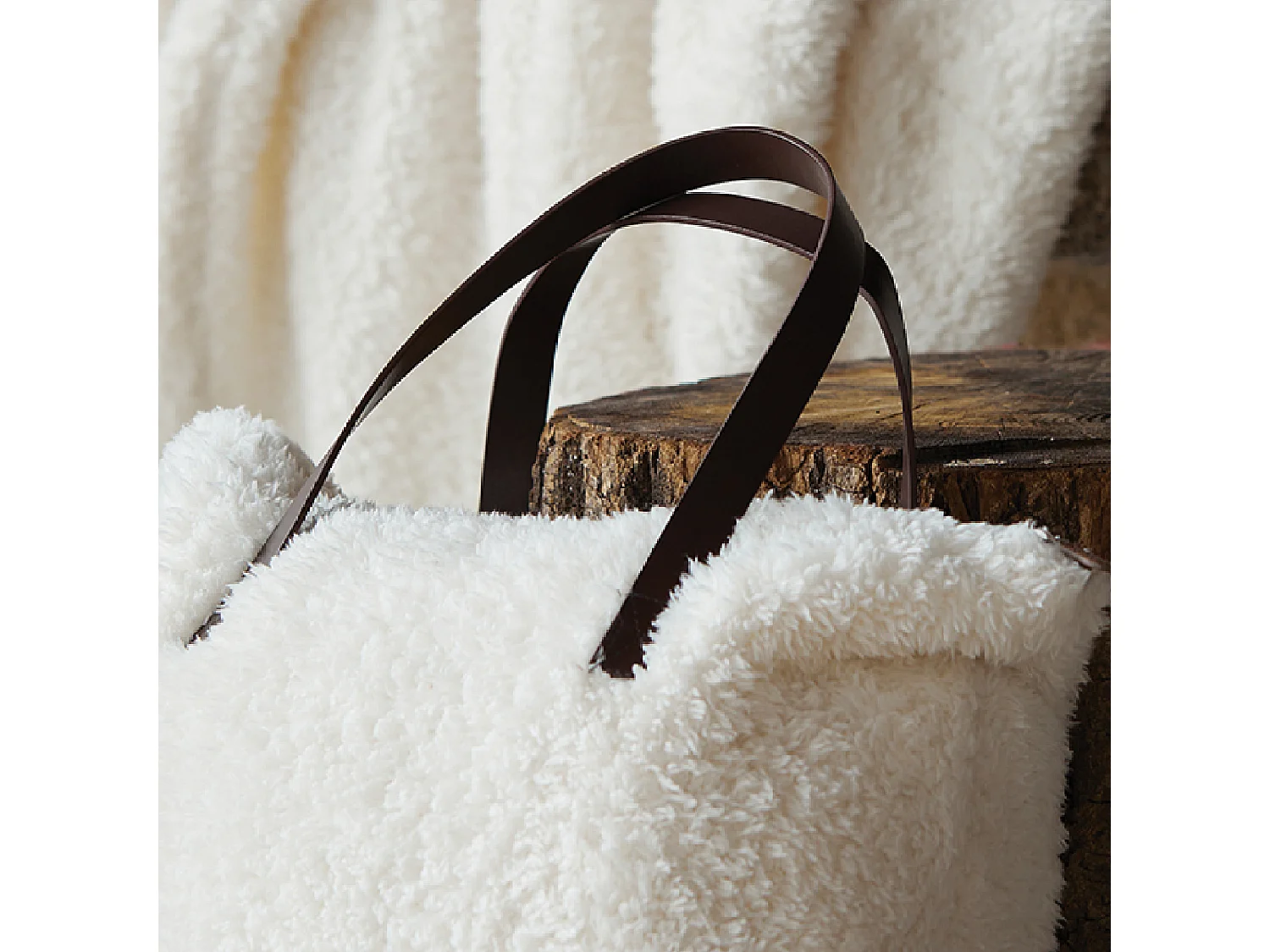 Bolso y Plaid Imitación Piel de Oveja 125 x 150 cm