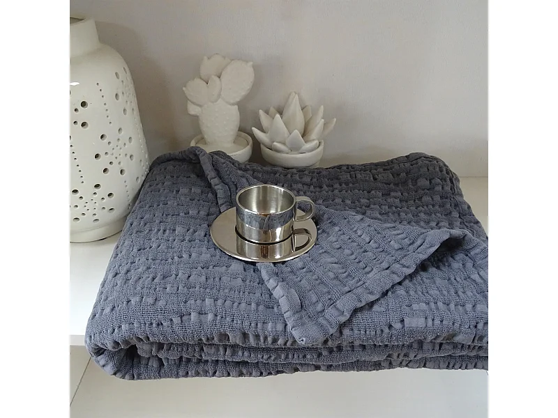 Plaid uni en 100% coton