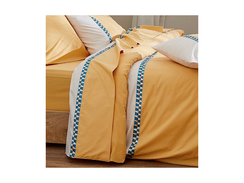 Perkalbettbezug mit geometrischem Band 200 x 200 cm