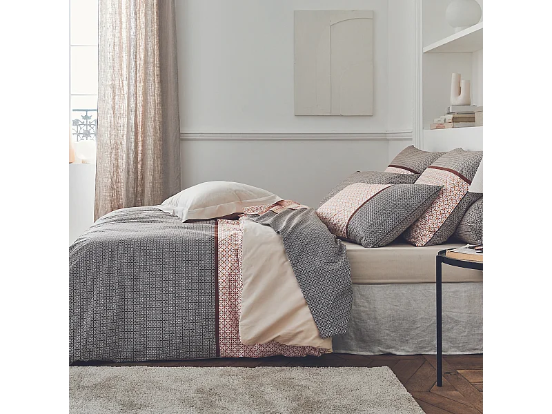 Bettdecke aus Baumwollperkal im grafischen Stil 200 x 200 cm