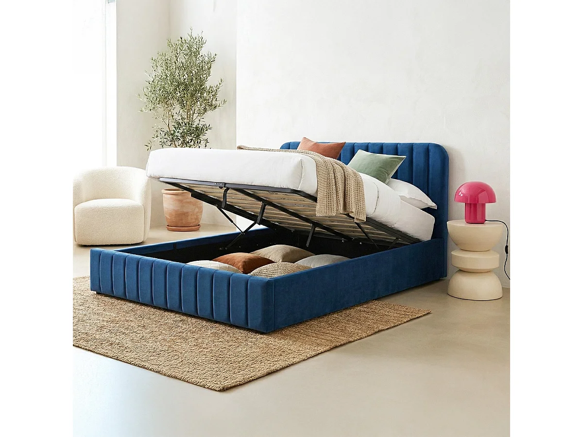 Lit coffre adulte 160x200 cm avec tête de lit capitonnée en velours bleu - Ava