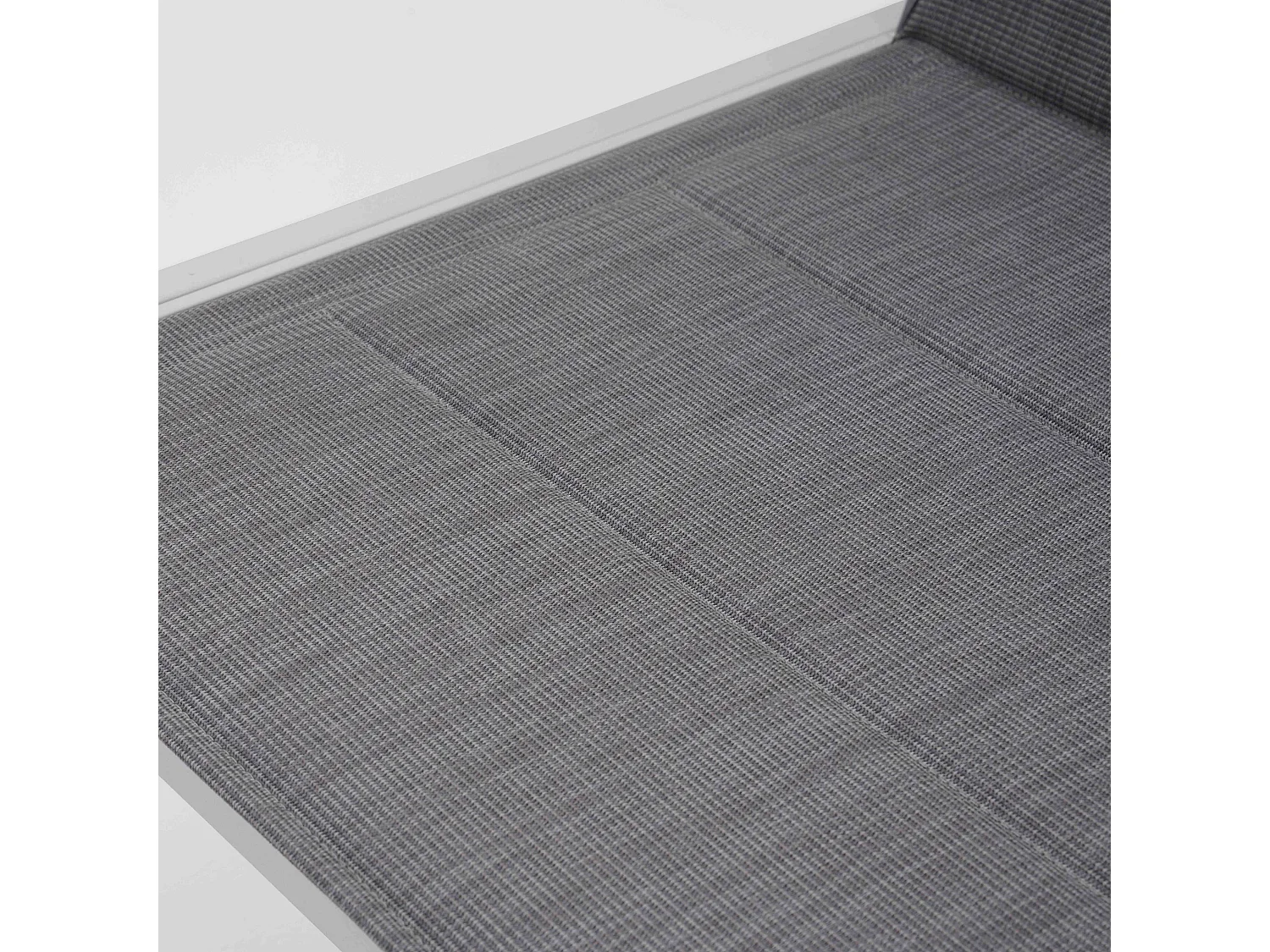 Salon de jardin 4 places en aluminium blanc