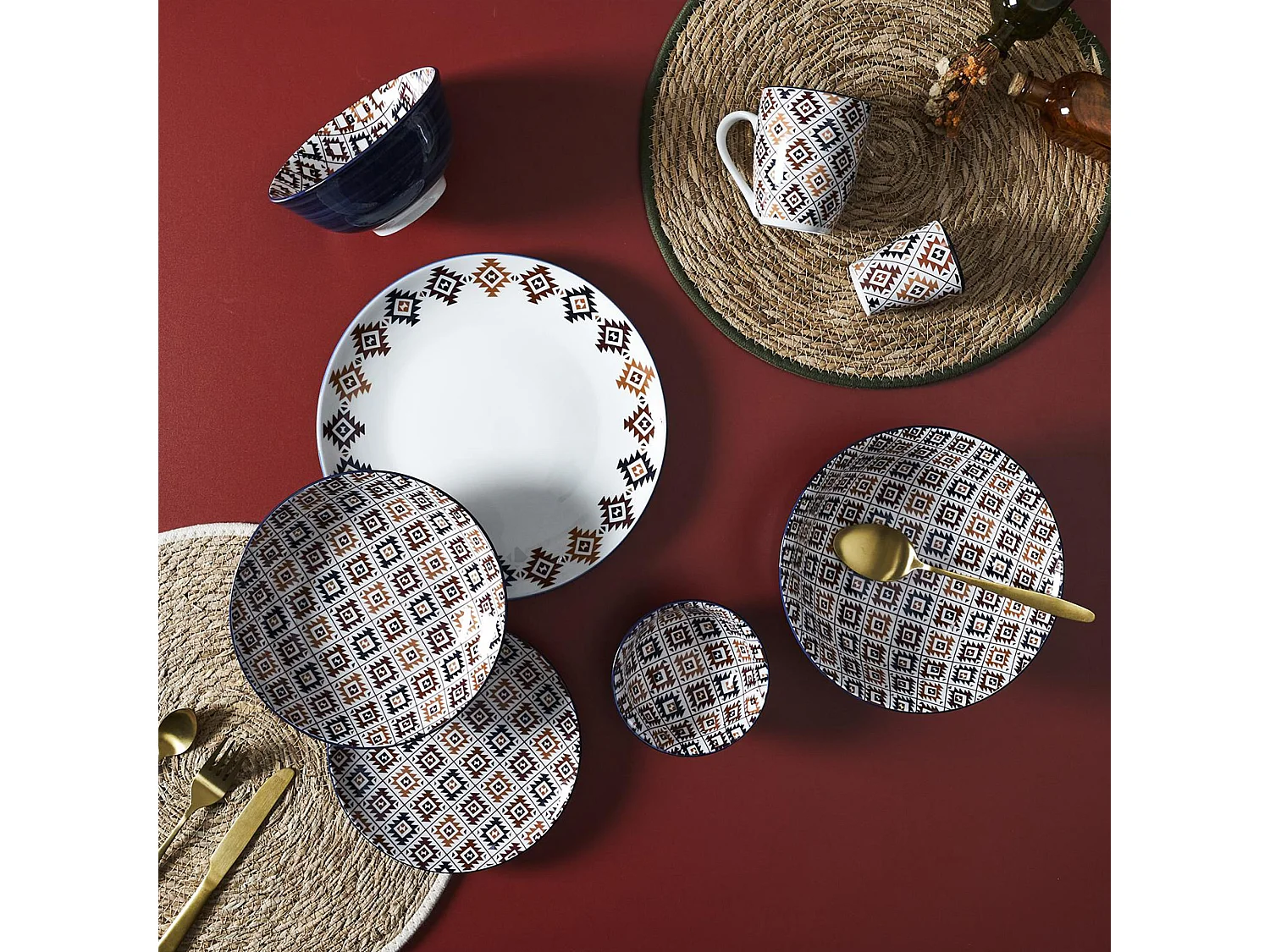 Lot de 3 bols motifs fantaisie en porcelaine 57 cl collection ORIGINE