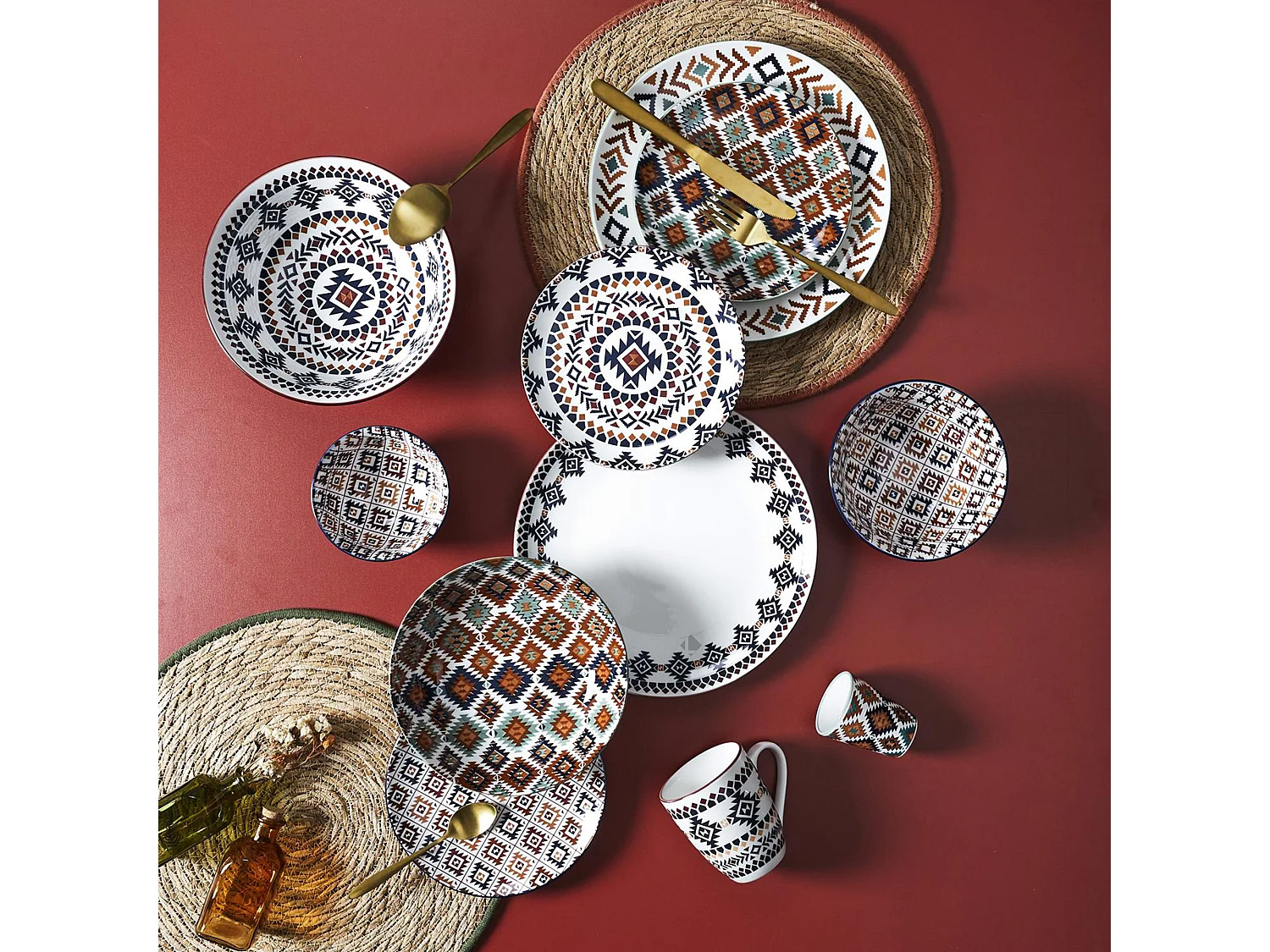 Lot de 3 bols motifs fantaisie en porcelaine 57 cl collection ORIGINE