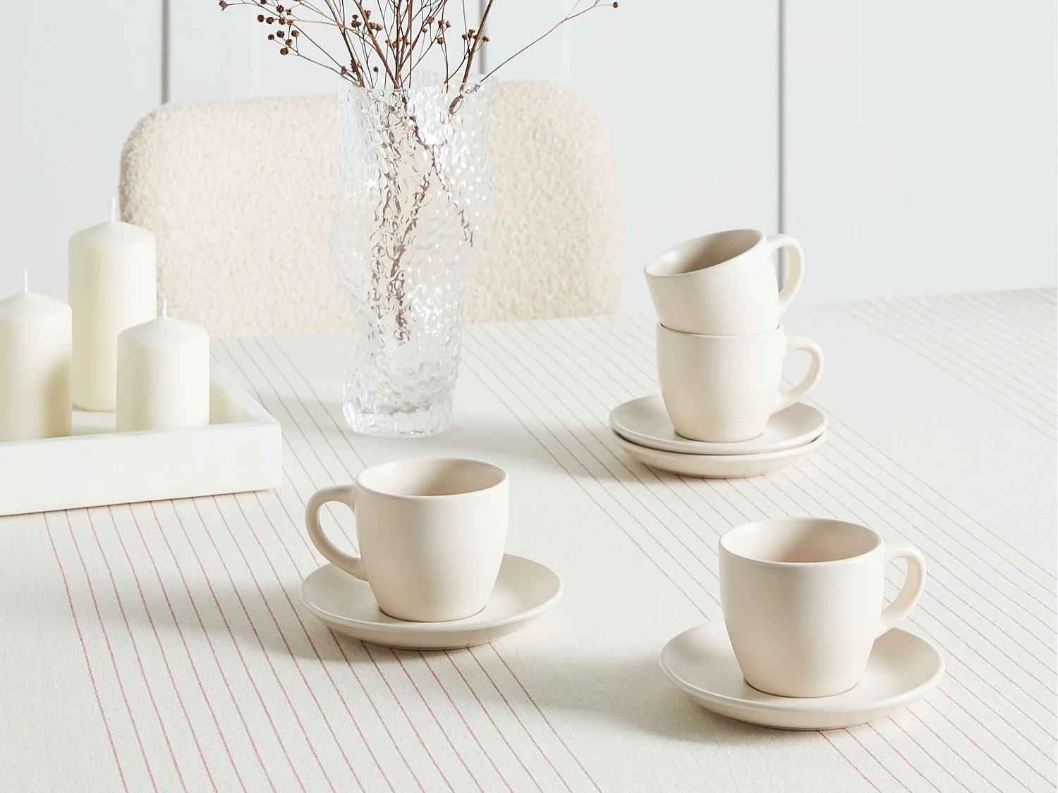 Set de 4 tasses avec soucoupes CARAWAY Grès Blanc cassé