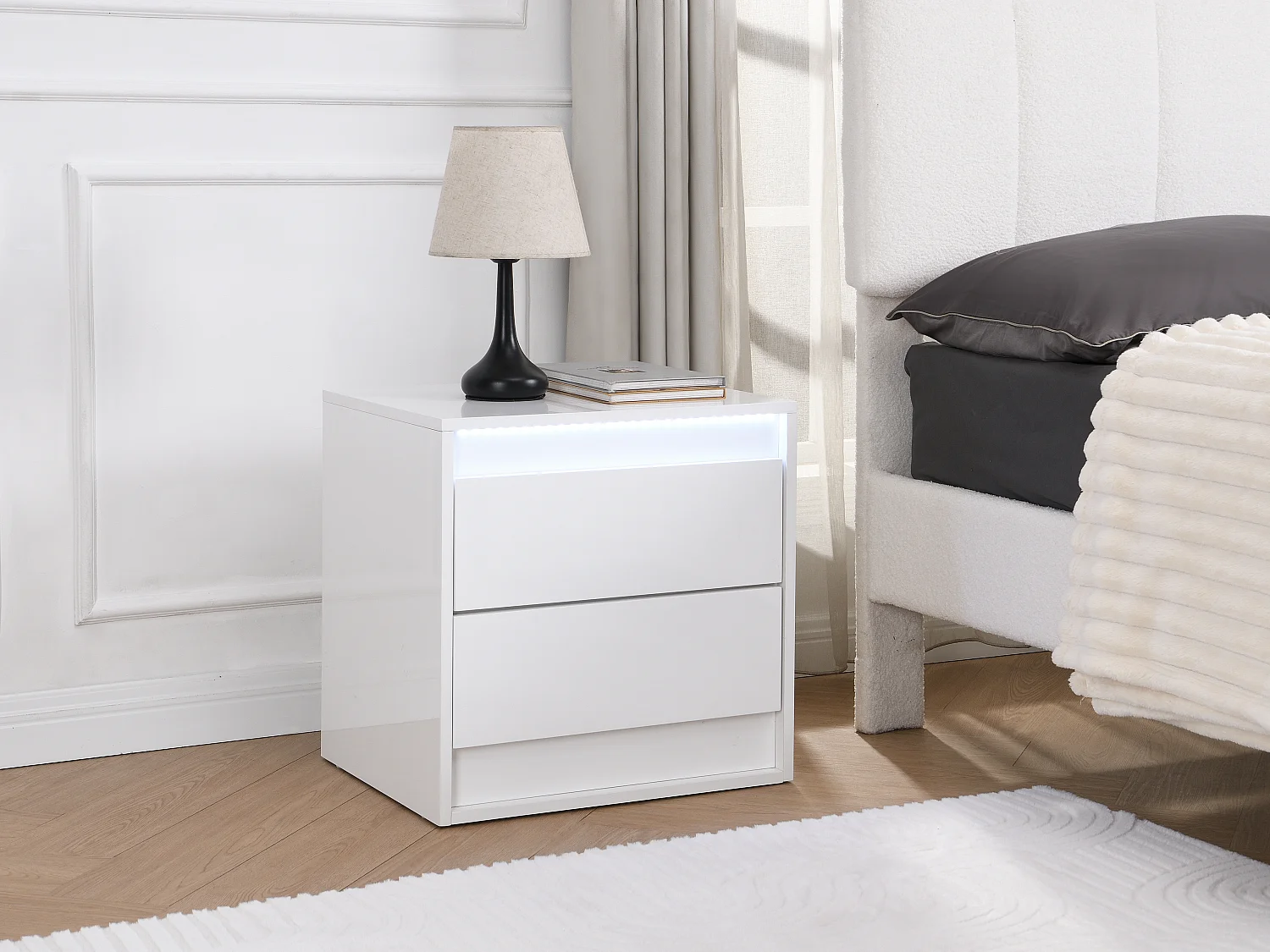 Lot de 2 tables de chevet 2 tiroirs - Avec LEDs - MDF - Blanc - RUKALO