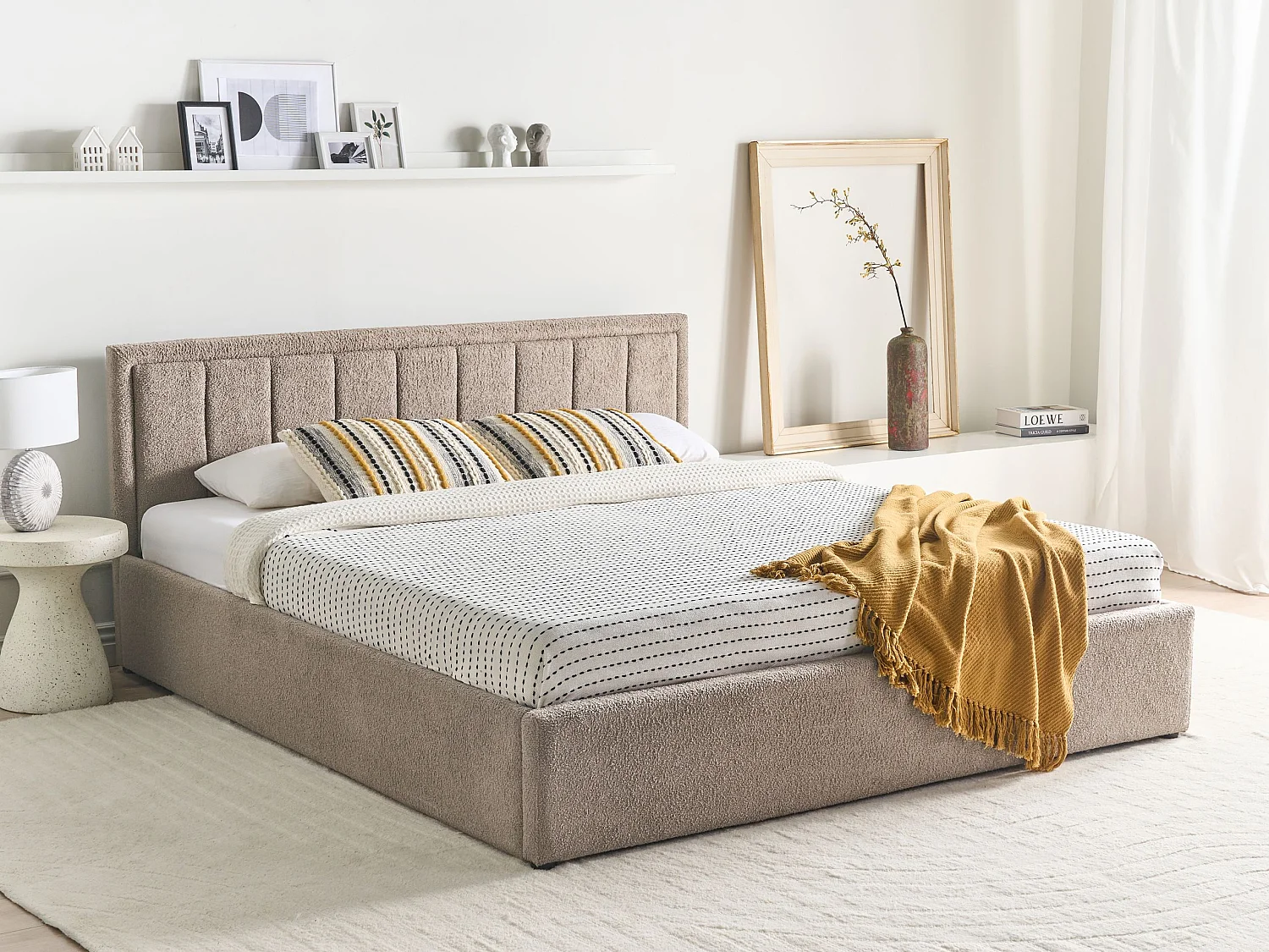Lit ottoman Bouclé MONTLAUR 180 x 200 cm Taupe