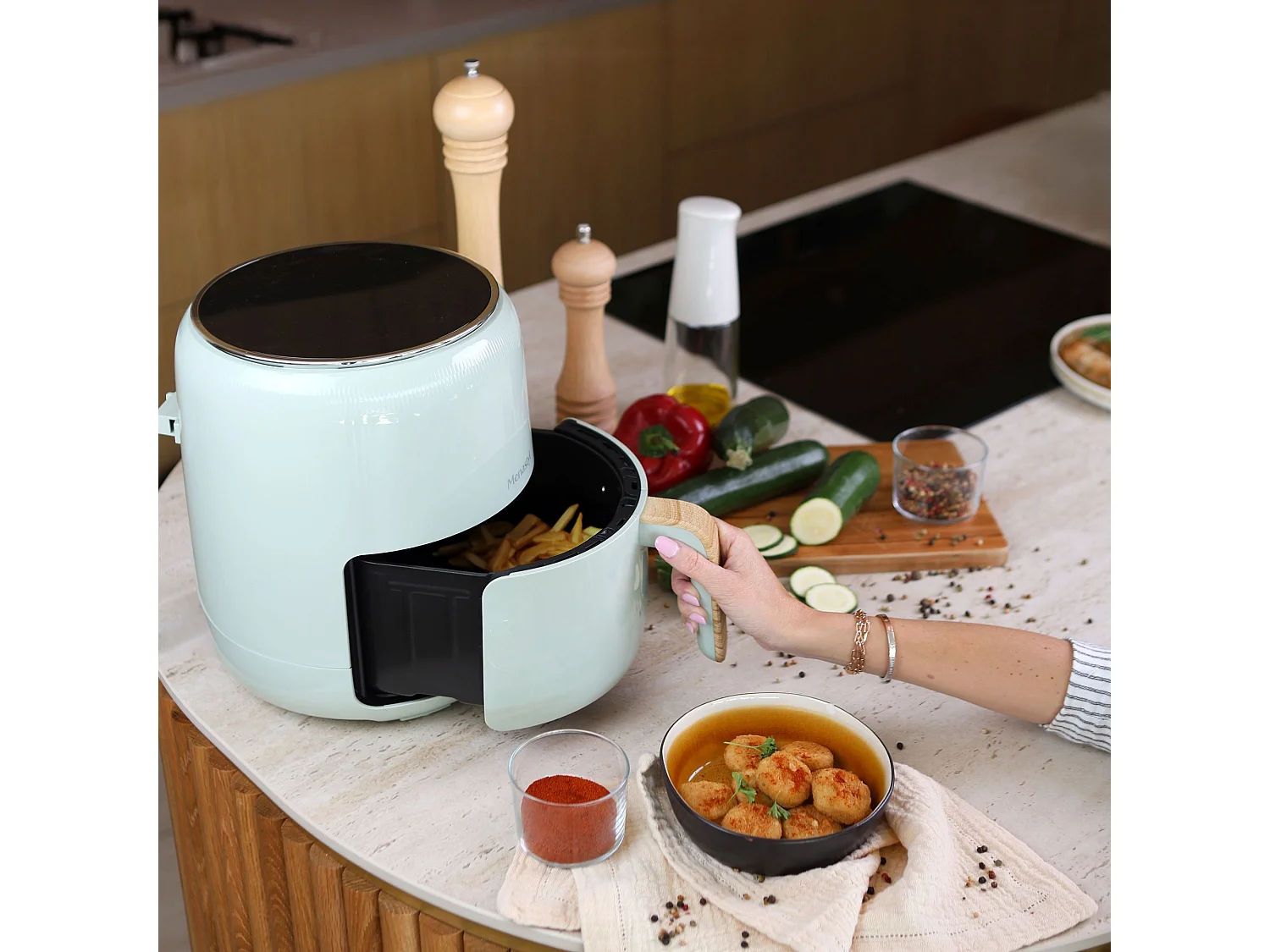 Menastyl - Friteuse à Air Chaud 4.5l Colorama Celadon Poignée Finition Bois