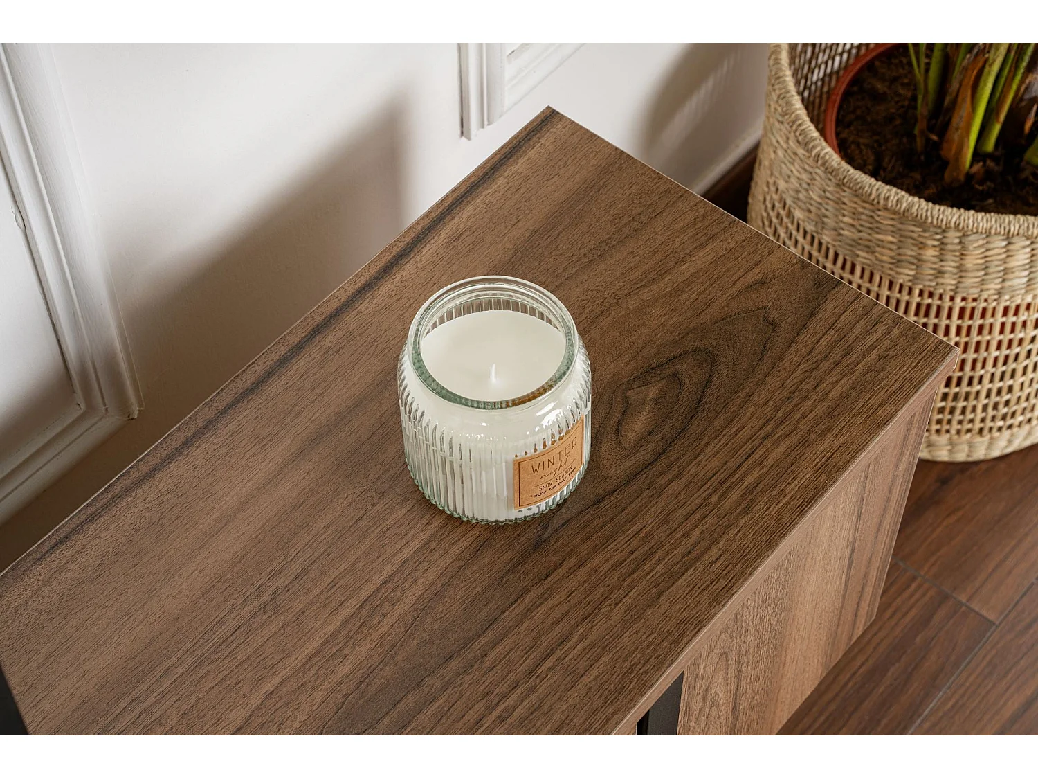 Designerski mebel TV z 2 składanymi drzwiami i wbudowanym schowkiem z melaminy w kolorze czarnym - SERENITY