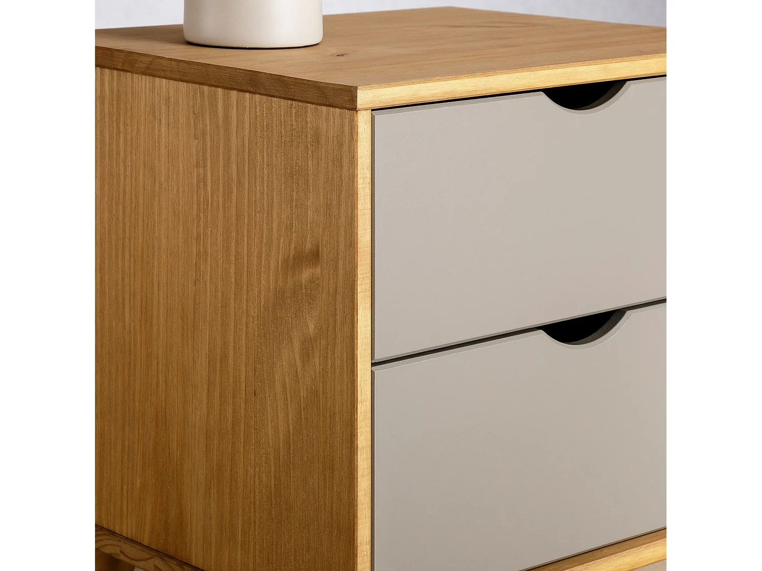 Table de chevet COLIMA en bois massif gris avec 2 tiroirs, table de nuit pour chambre en bois sur pieds
